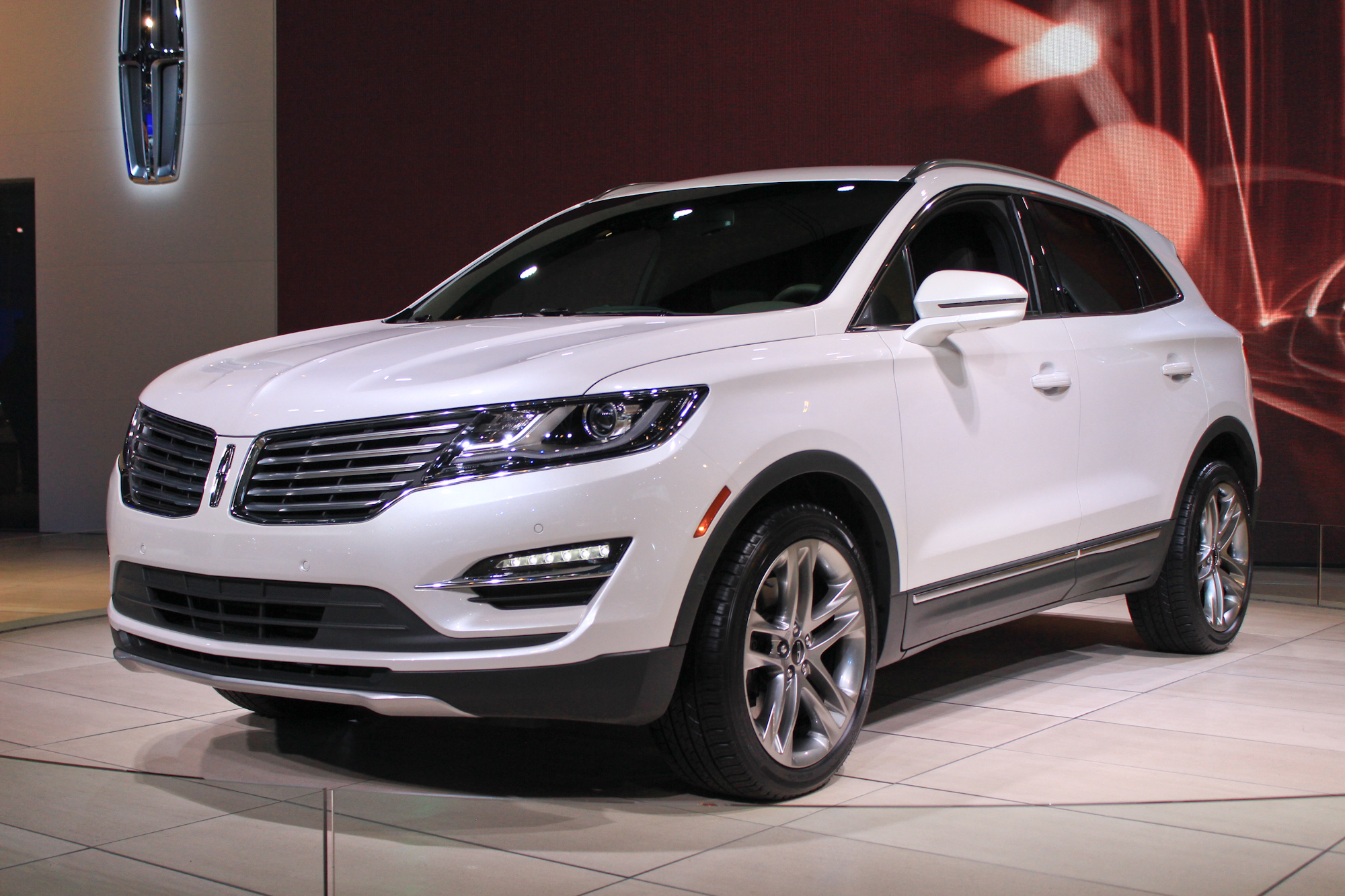 Lincoln Mkc Wallpapers