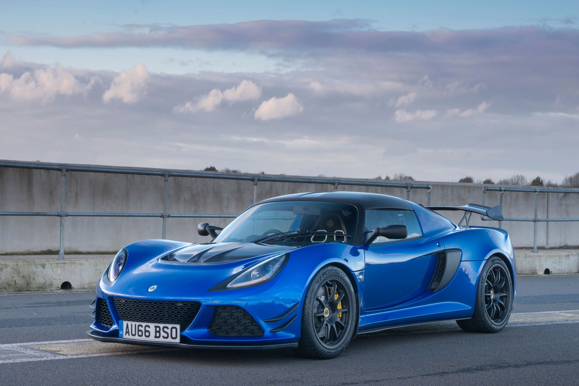 Lotus Elise Wallpapers