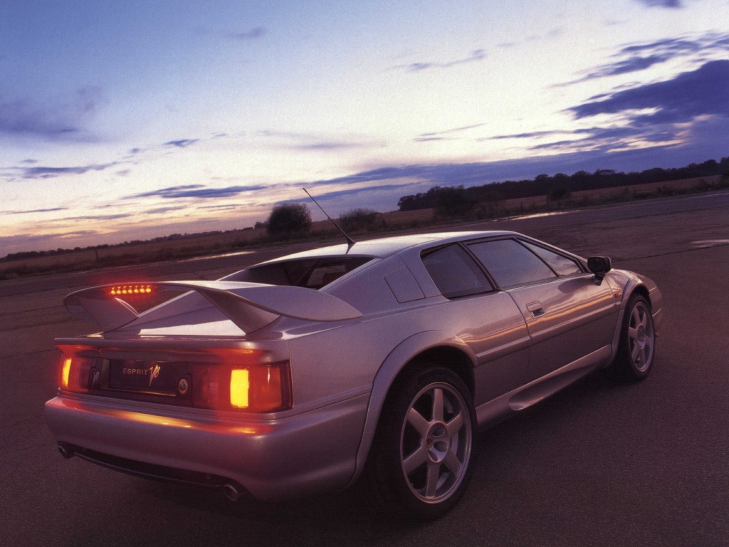 Lotus Esprit V8 Wallpapers