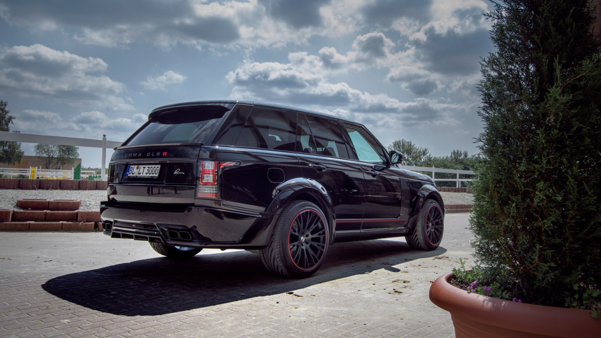 Lumma Range Rover Clr R Wallpapers