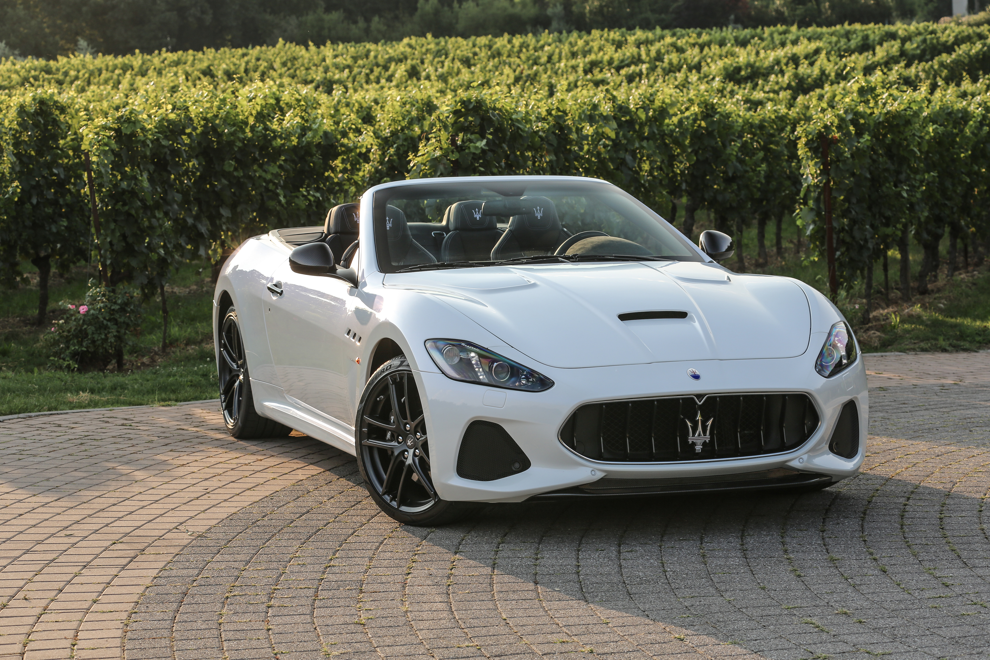 Maserati Grancabrio Wallpapers