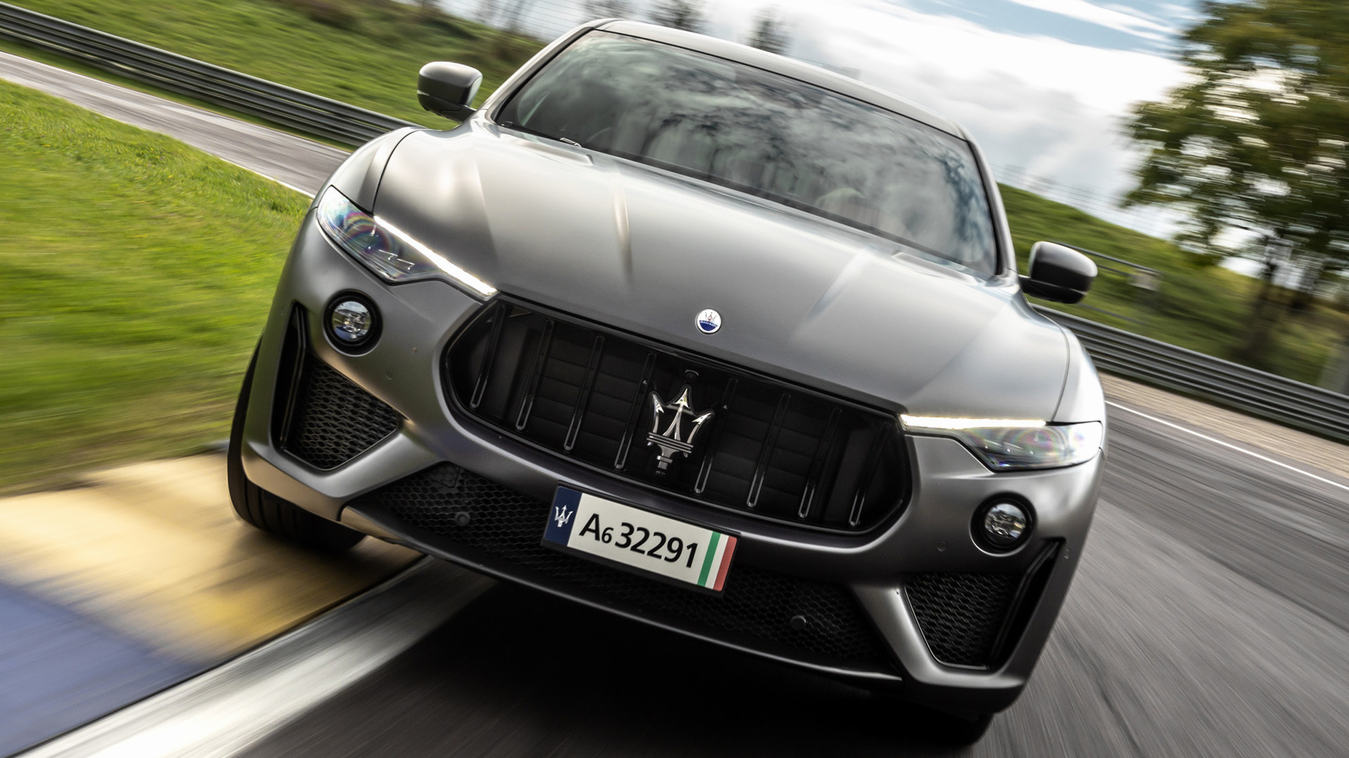 Maserati Levante Granlusso Royale Wallpapers