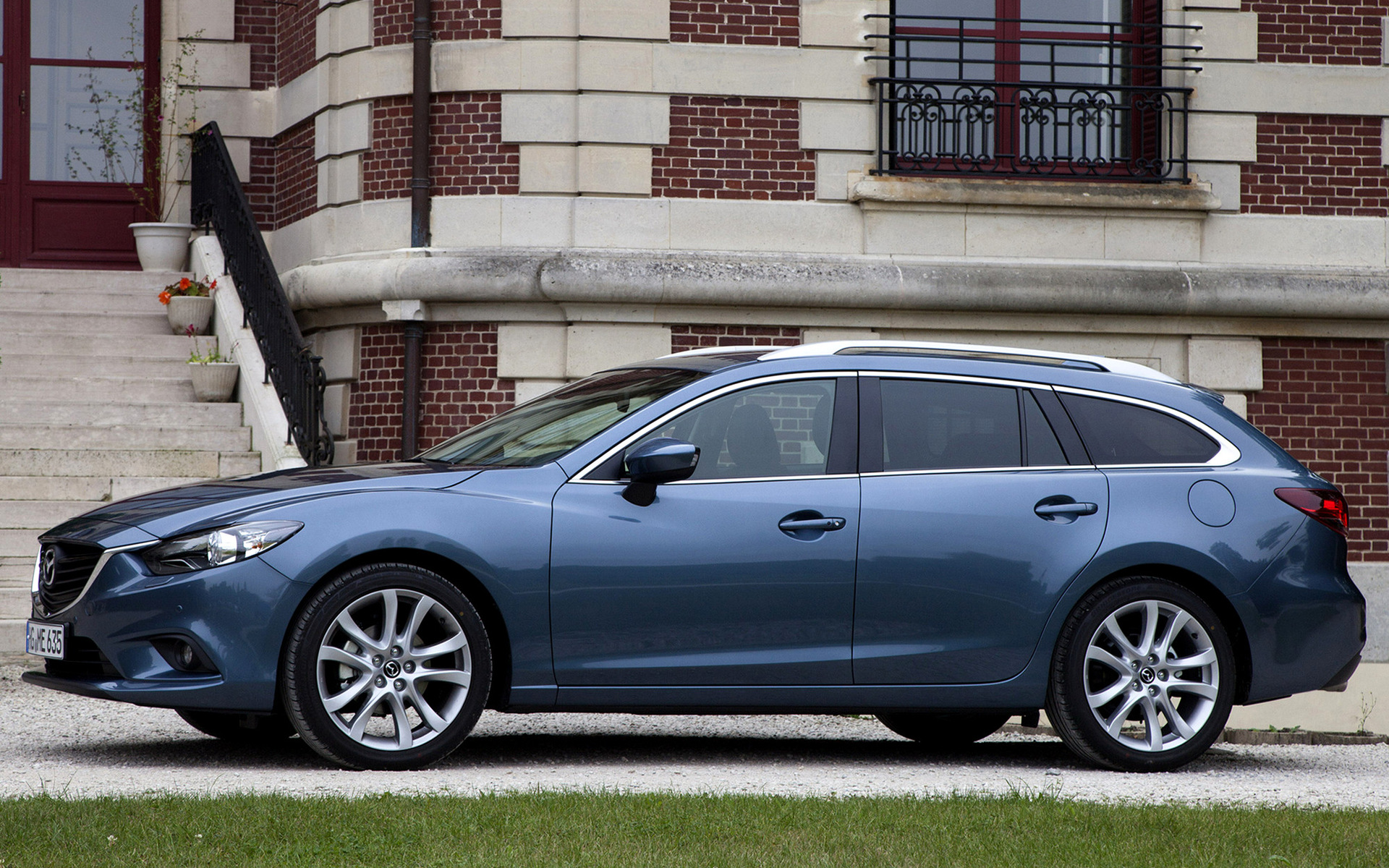 Mazda6 Station Wagon Wallpapers