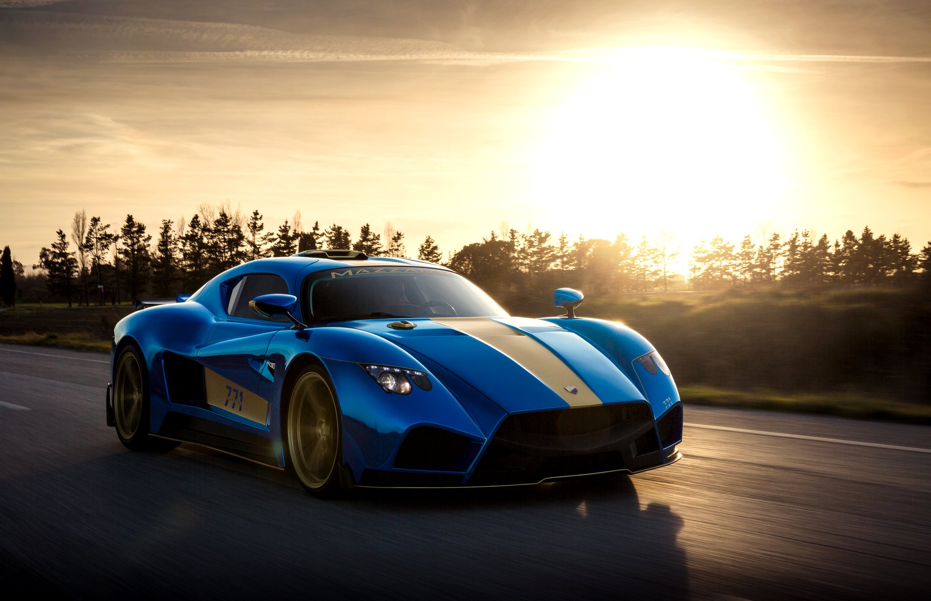 Mazzanti Evantra Wallpapers