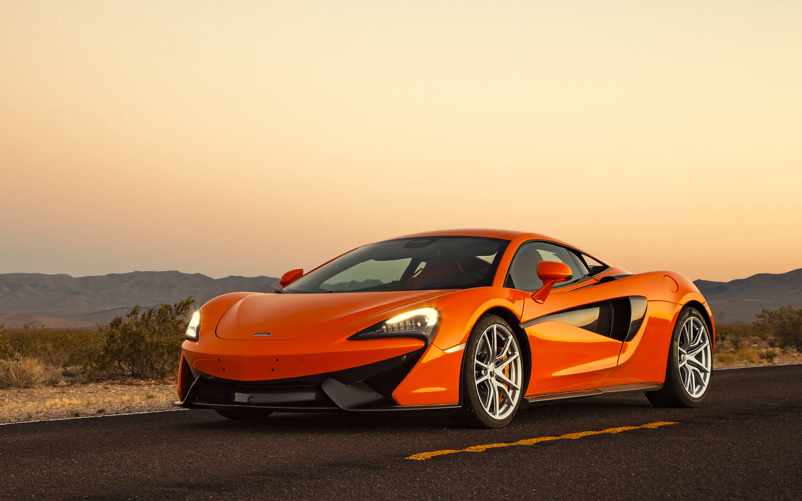 Mclaren 570S Wallpapers