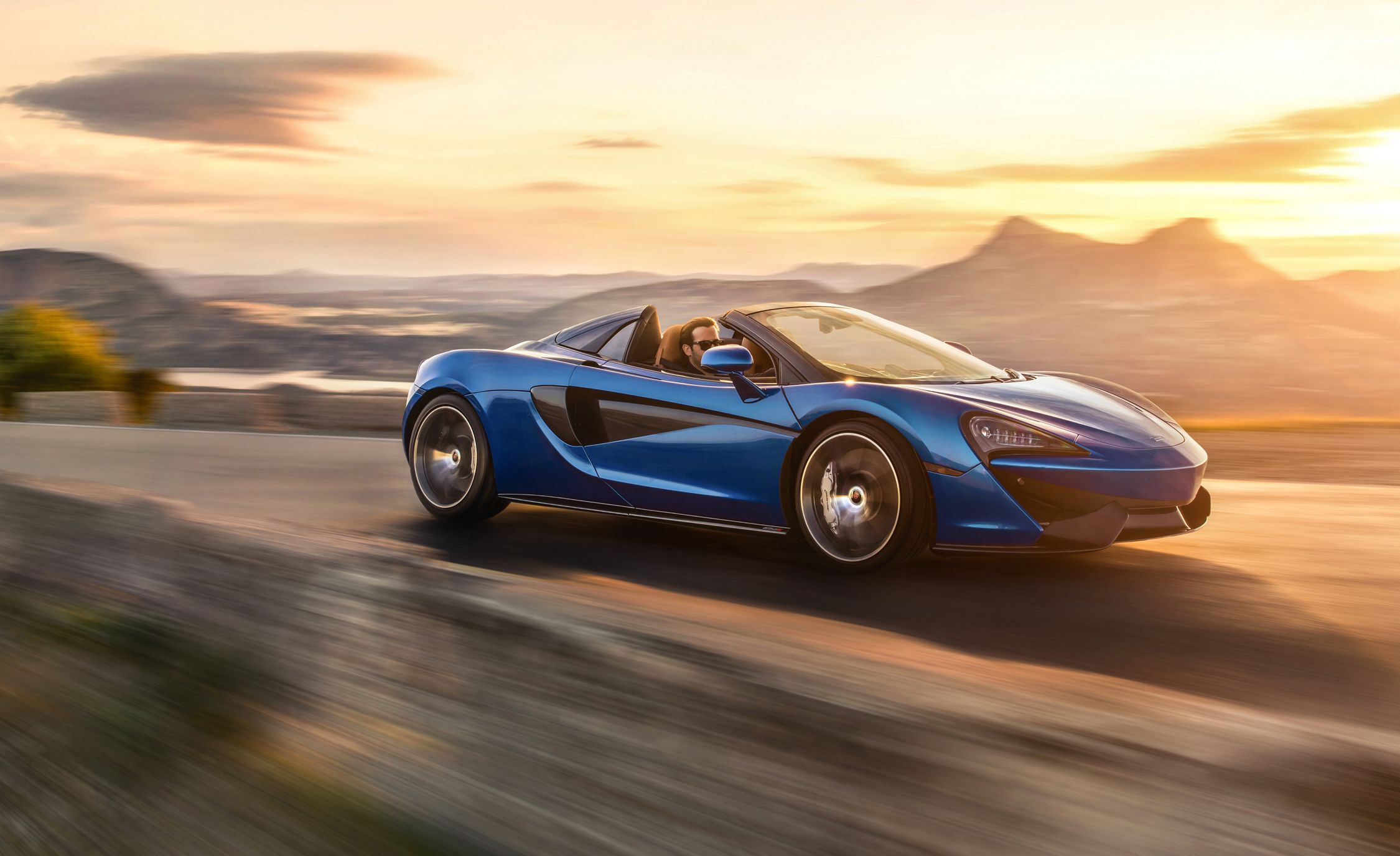 Mclaren 570S Spider Wallpapers