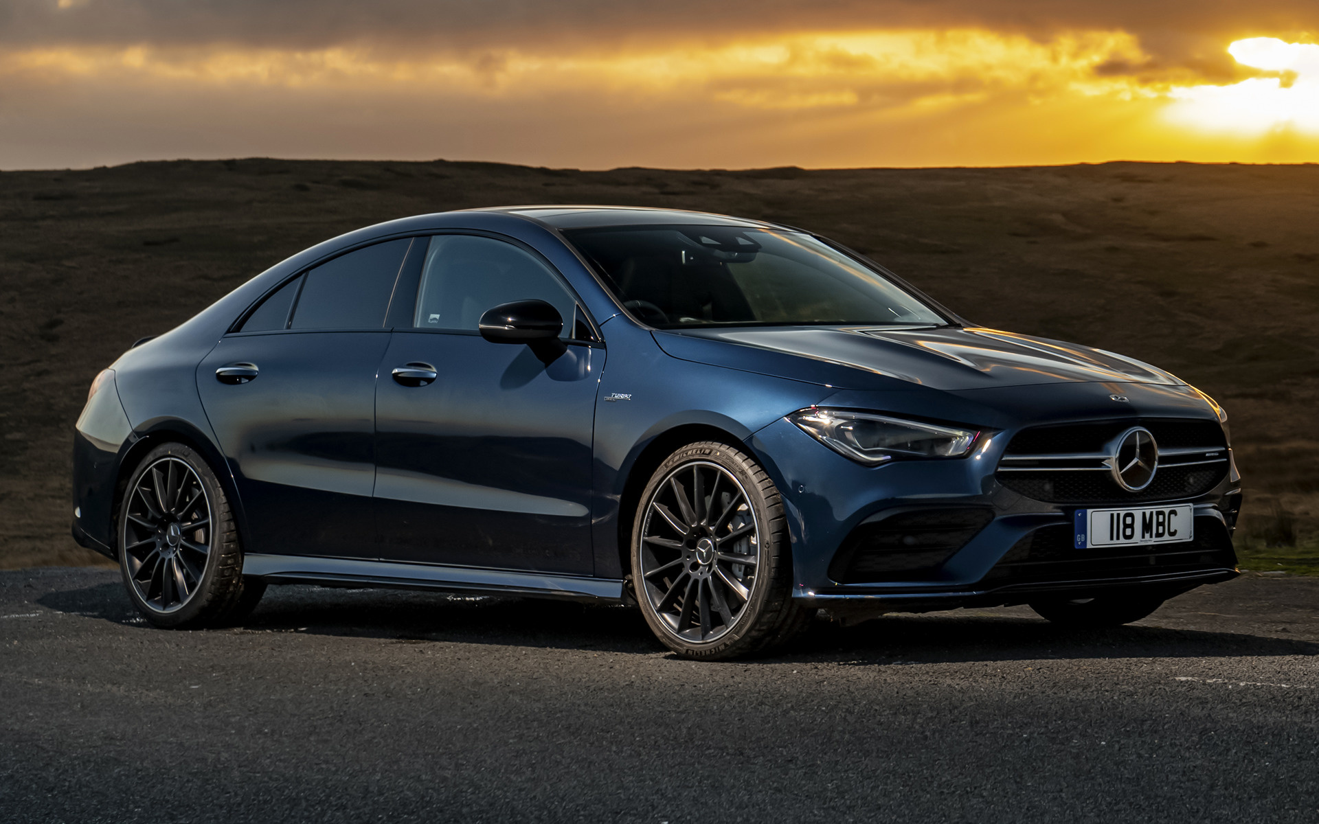 Mercedes-Amg Cla 35 Wallpapers