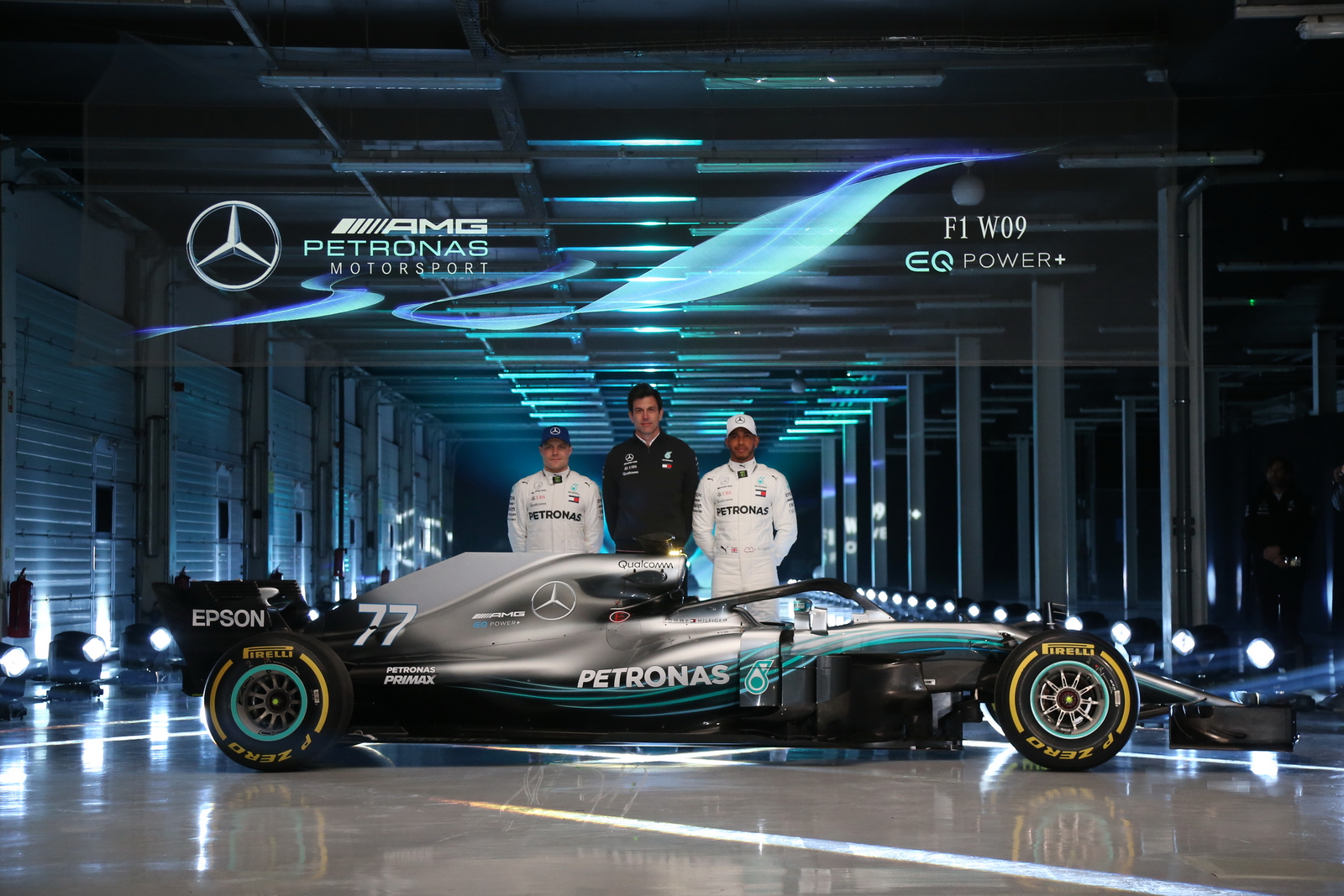 Mercedes-Amg F1 W09 Wallpapers