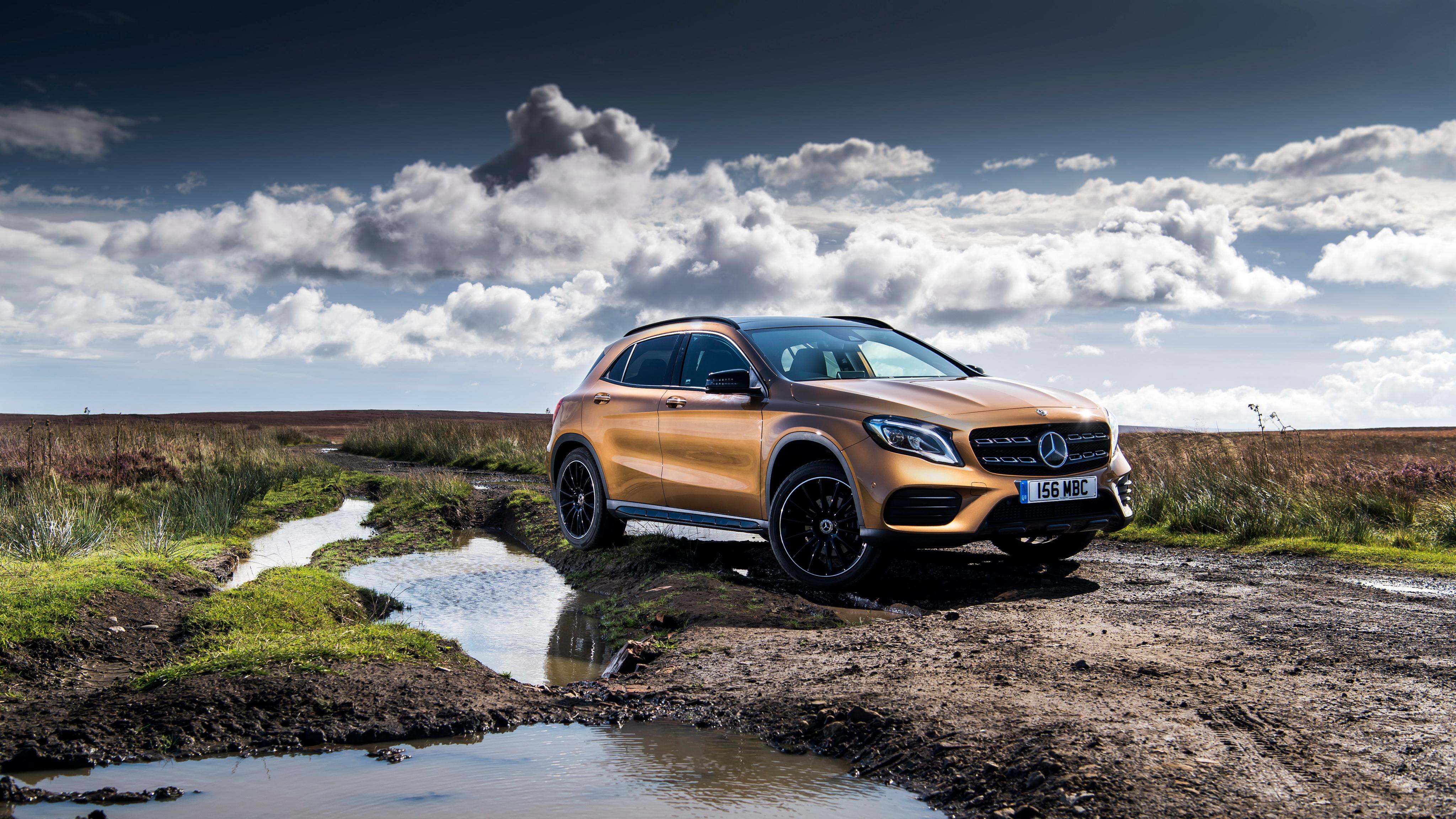 Mercedes-Amg Gla Wallpapers