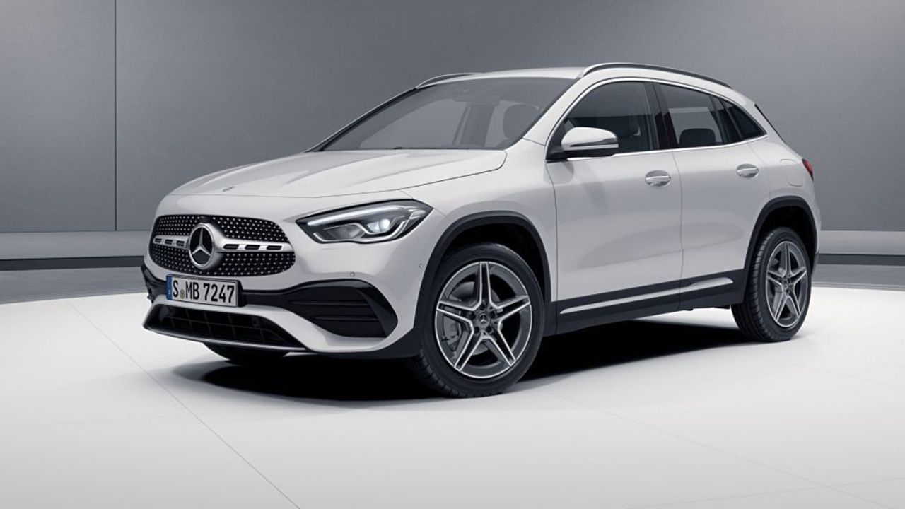 Mercedes-Amg Gla Wallpapers