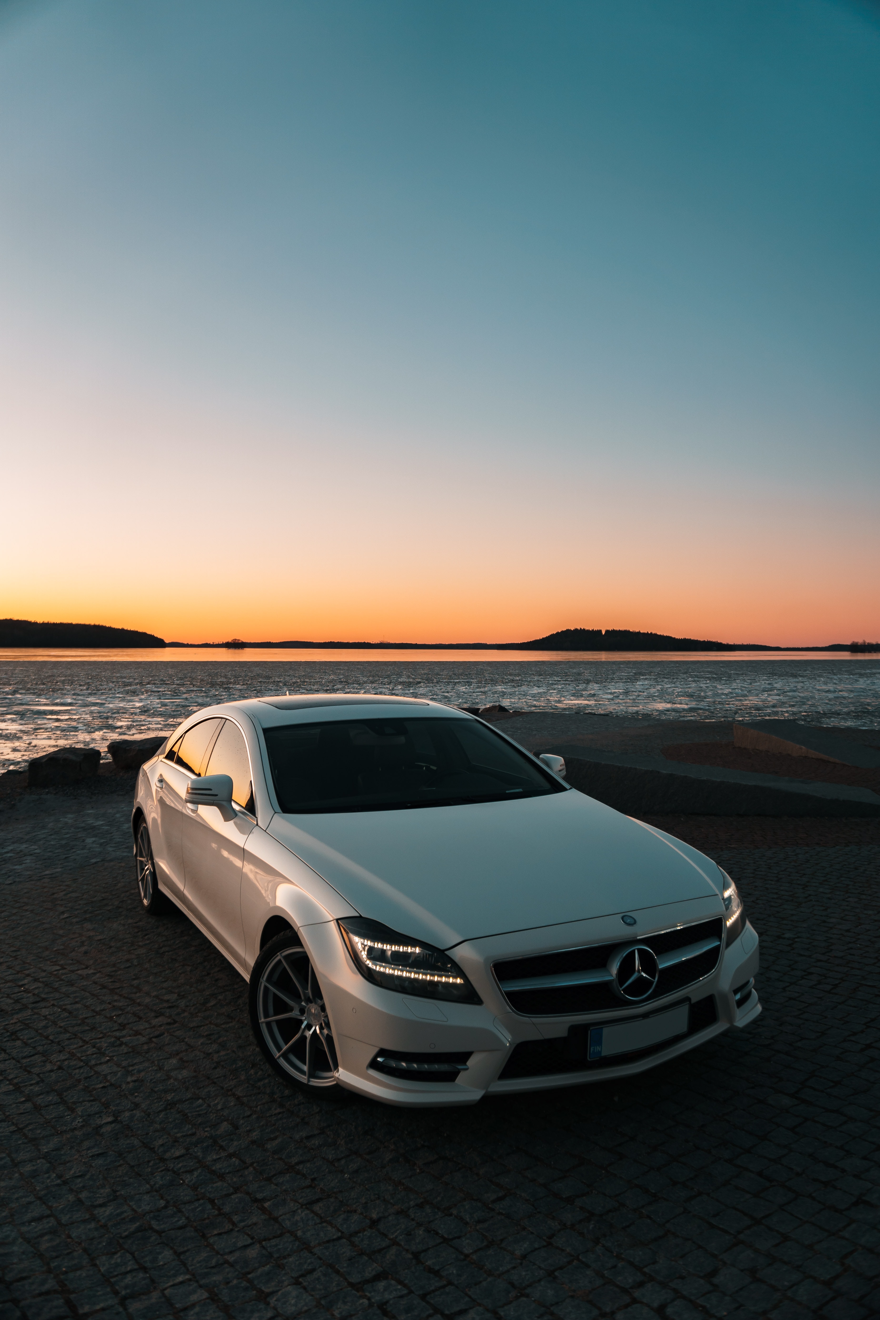 Mercedes-Benz Wallpapers