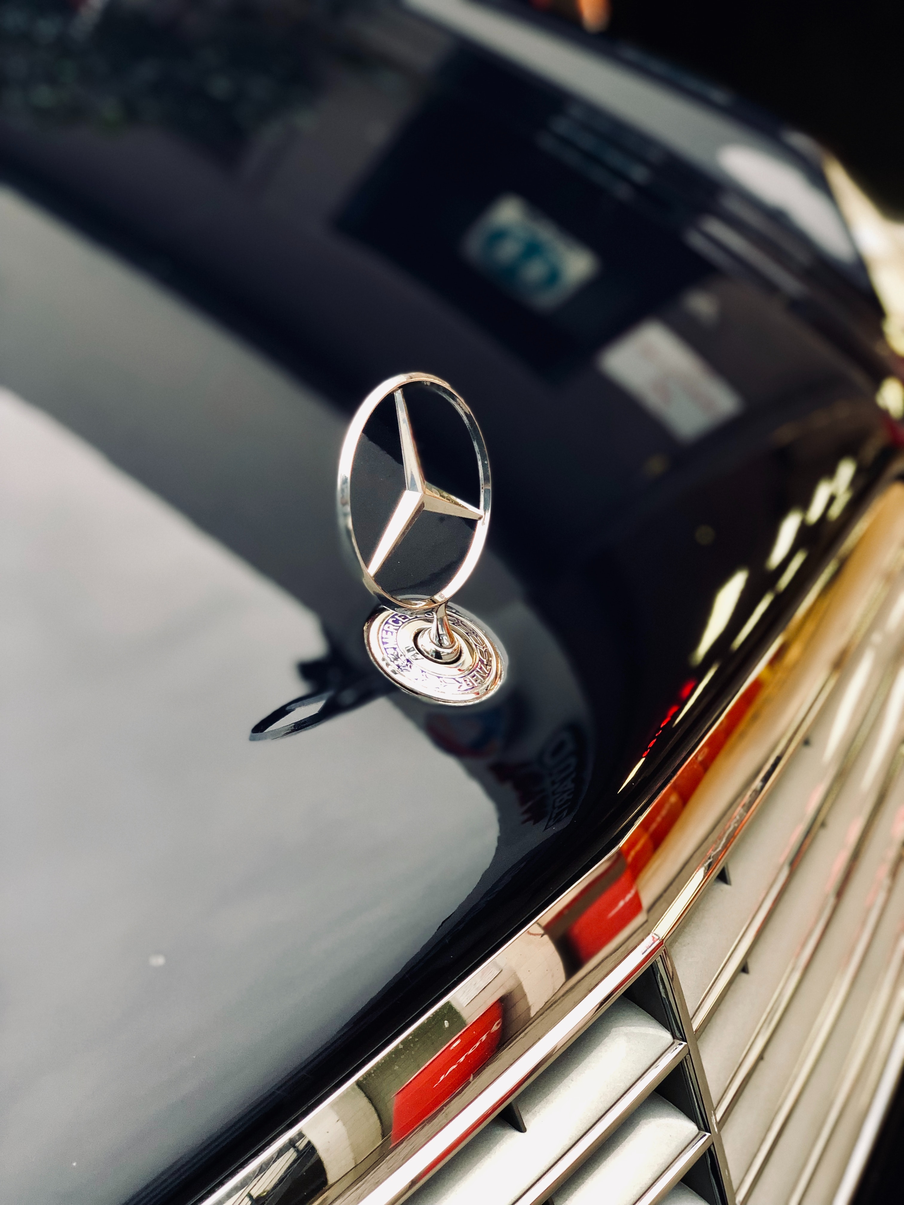 Mercedes-Benz Wallpapers