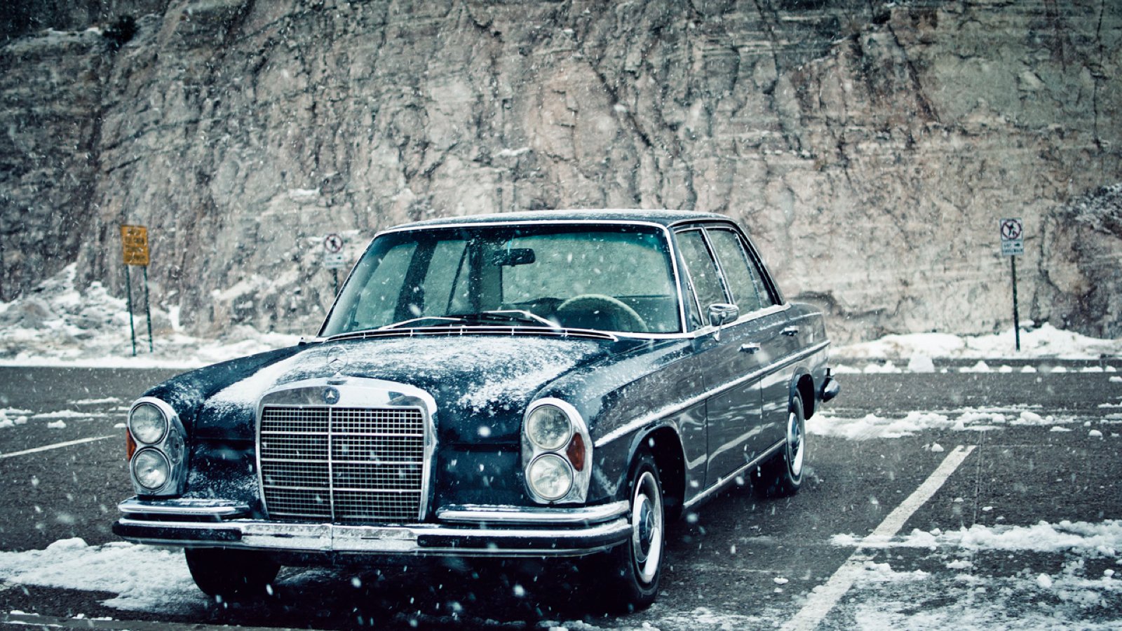 Mercedes-Benz 280Se Wallpapers