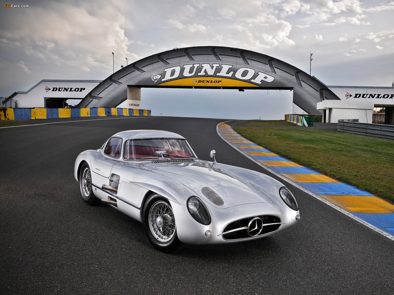 Mercedes-Benz 300 Slr Wallpapers