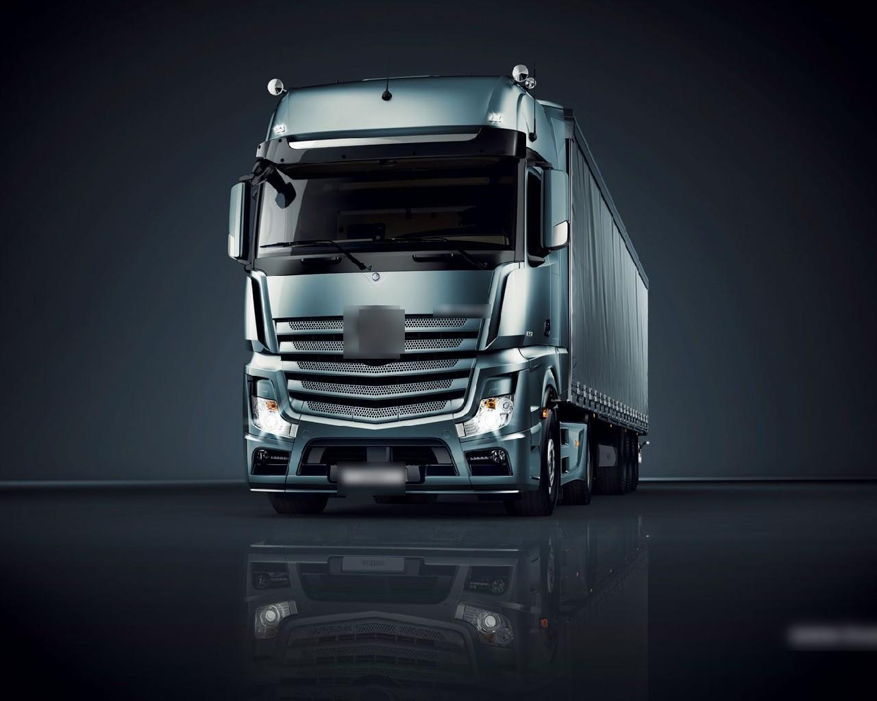 Mercedes-Benz Actros Wallpapers