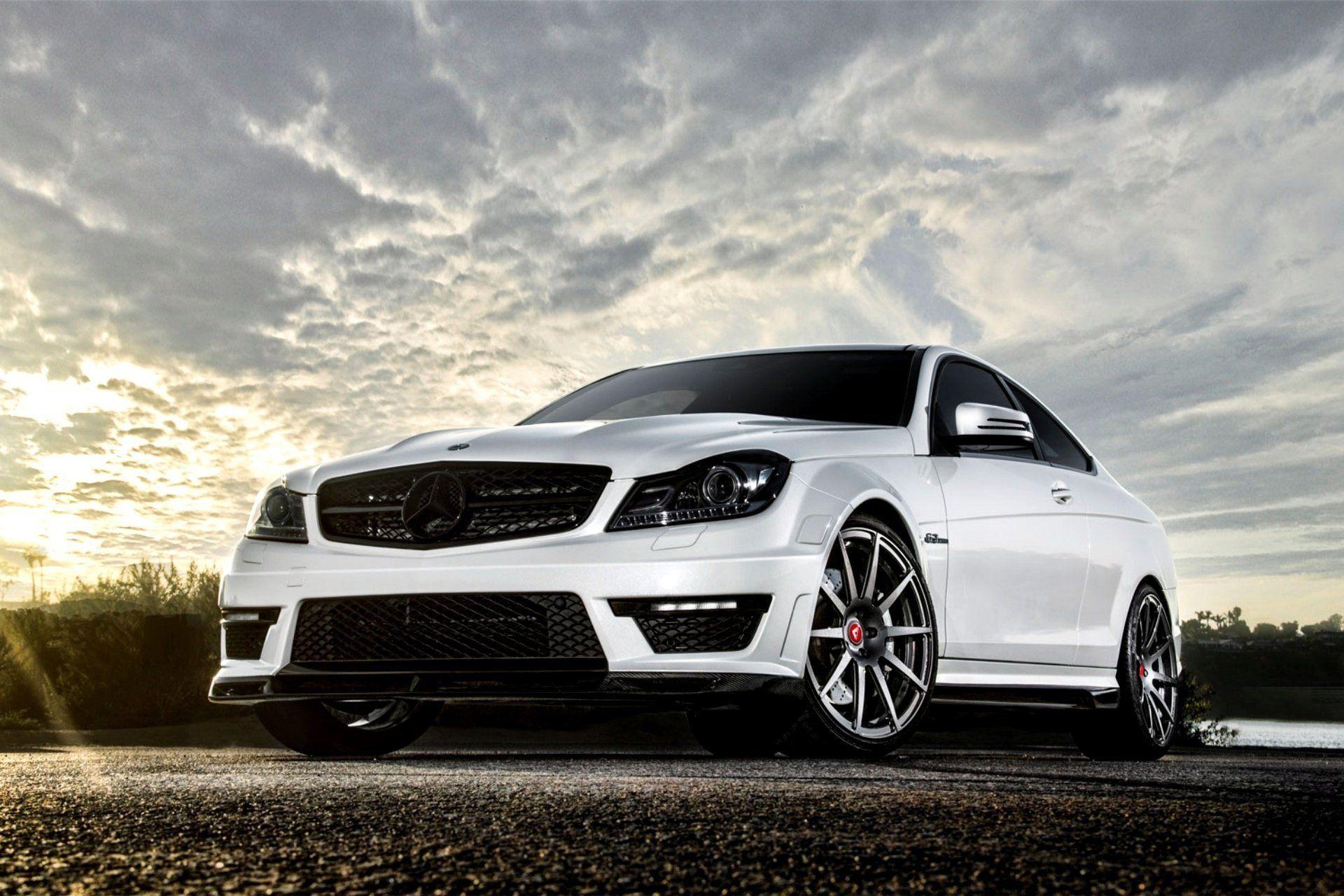 Mercedes-Benz C63 Wallpapers