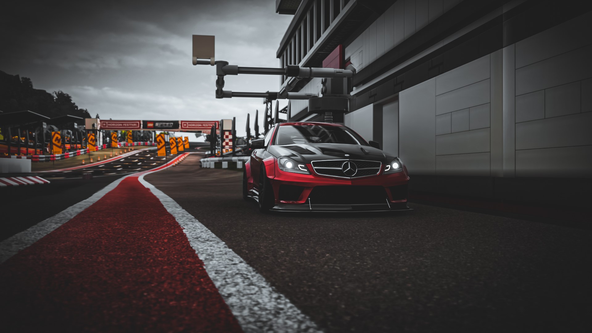 Mercedes-Benz C63 Wallpapers