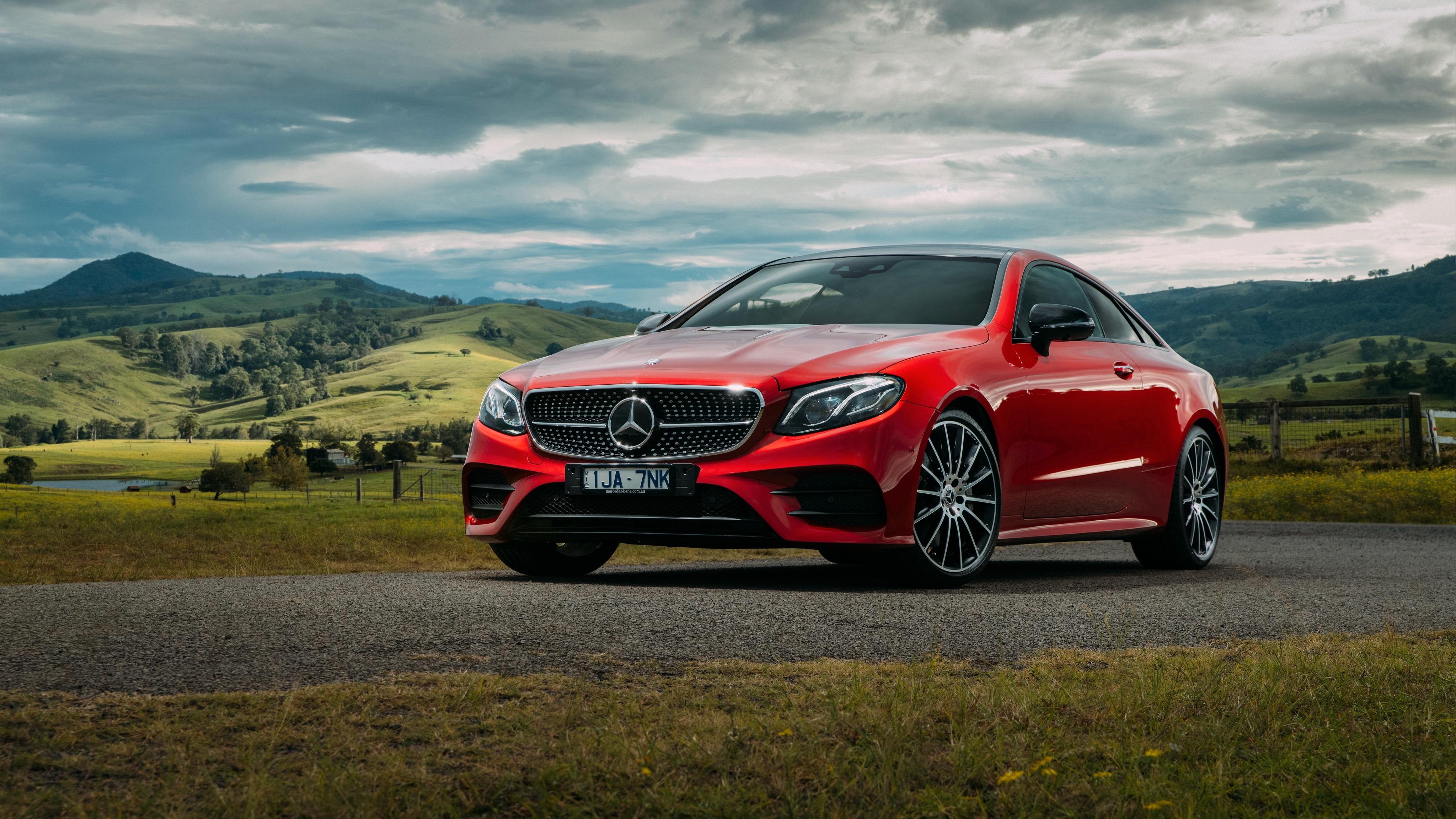 Mercedes-Benz E 350 Cgi Coupe Wallpapers