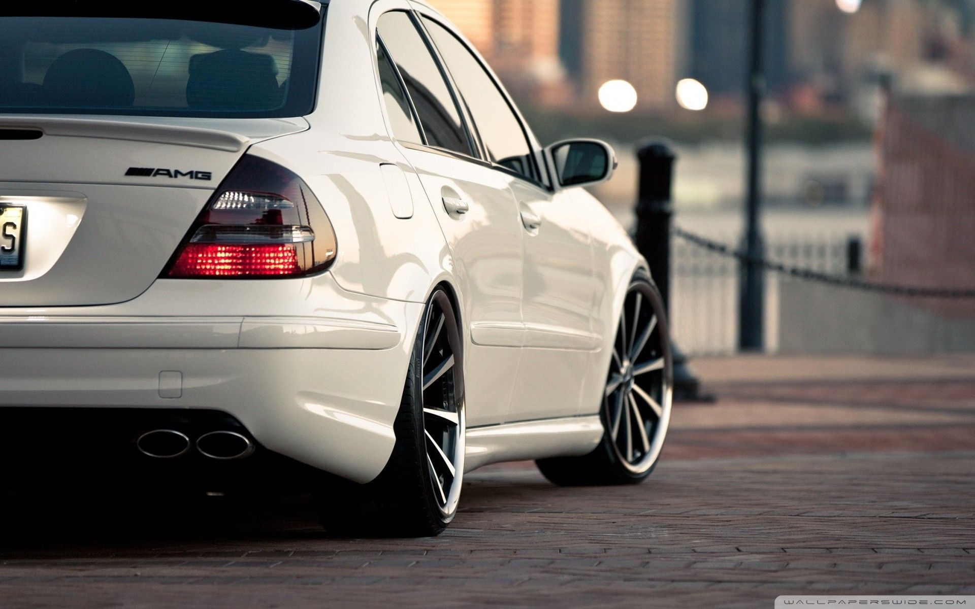 Mercedes-Benz E 55 Amg Wallpapers