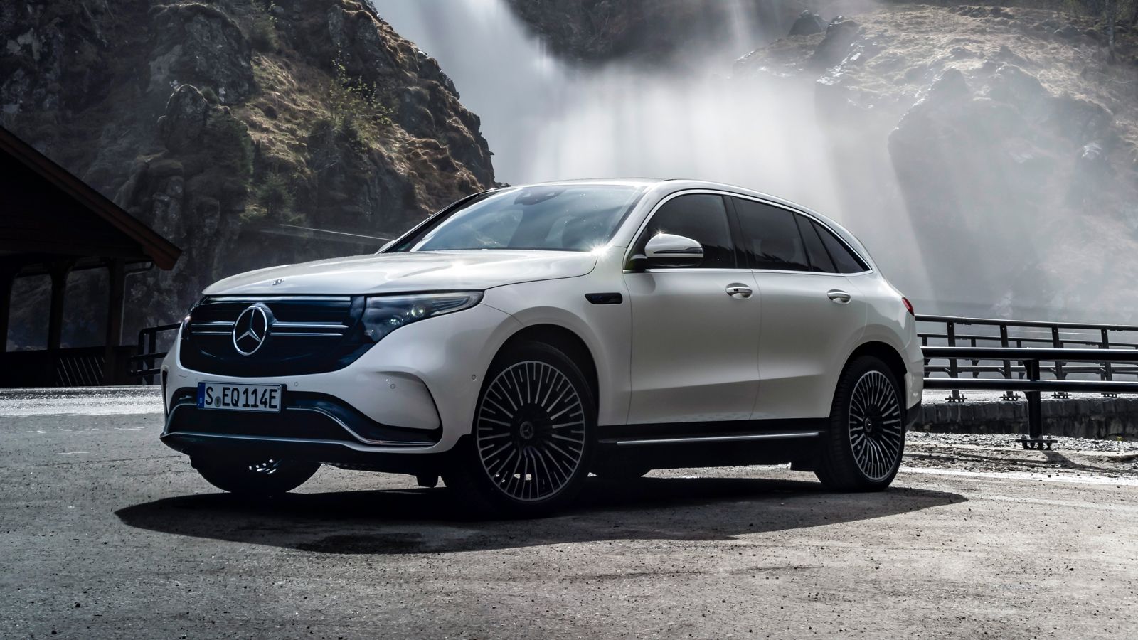 Mercedes-Benz Eqc 400 Wallpapers