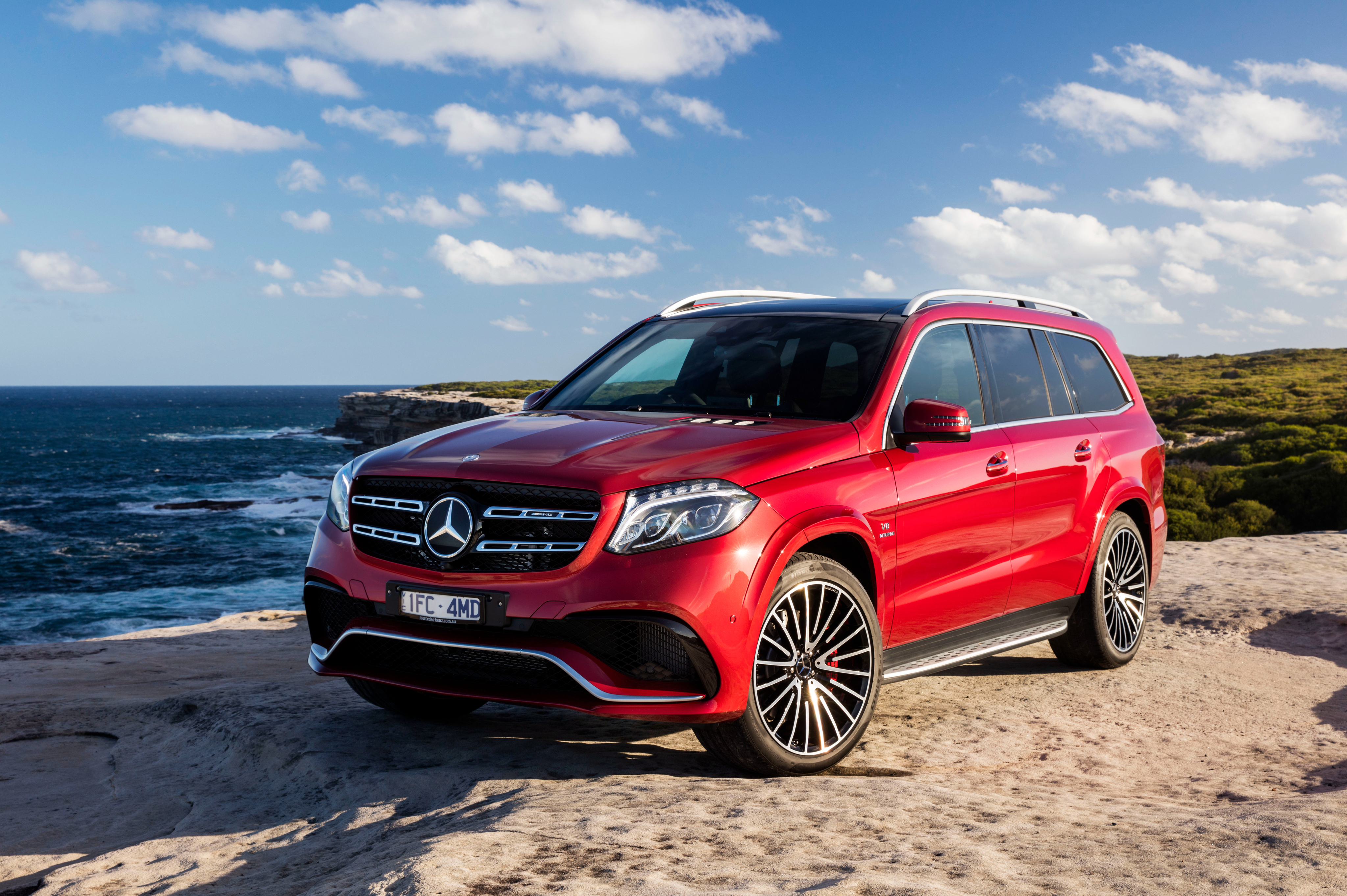 Mercedes-Benz Gl-Class Wallpapers