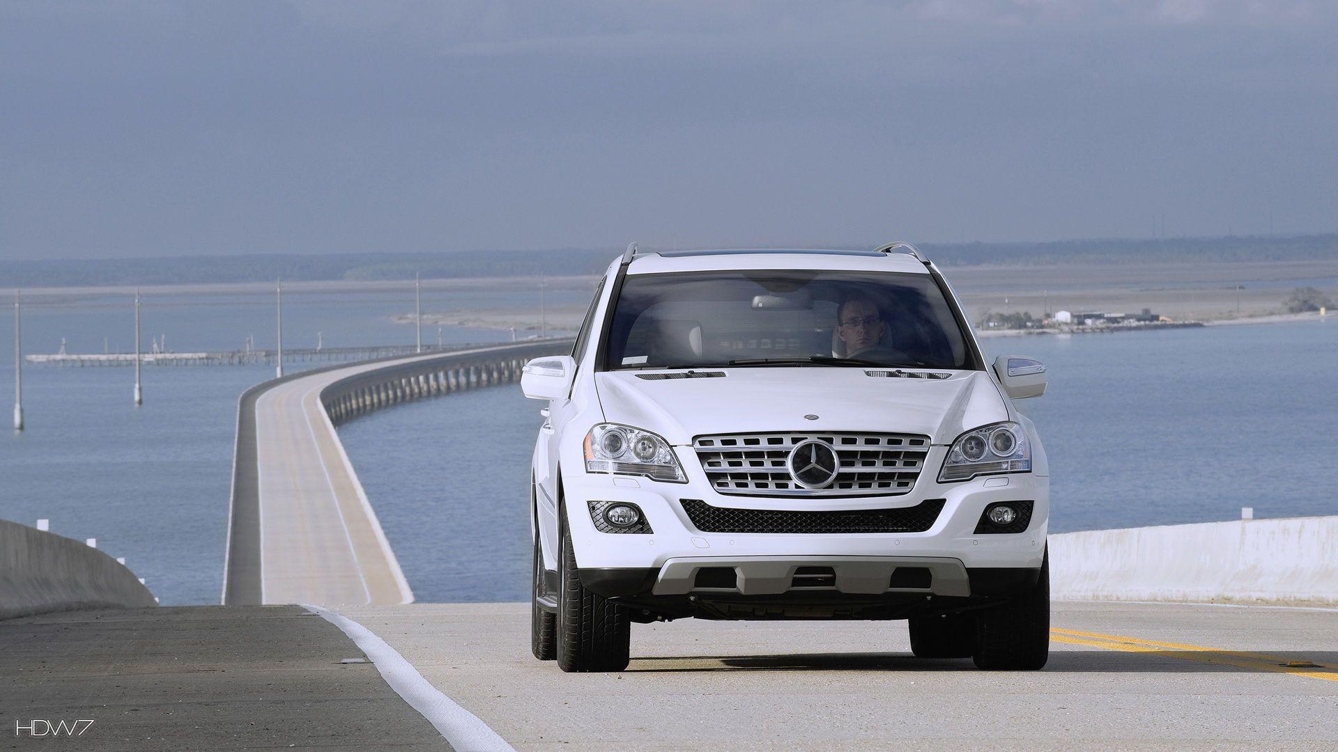 Mercedes-Benz Ml320 Wallpapers