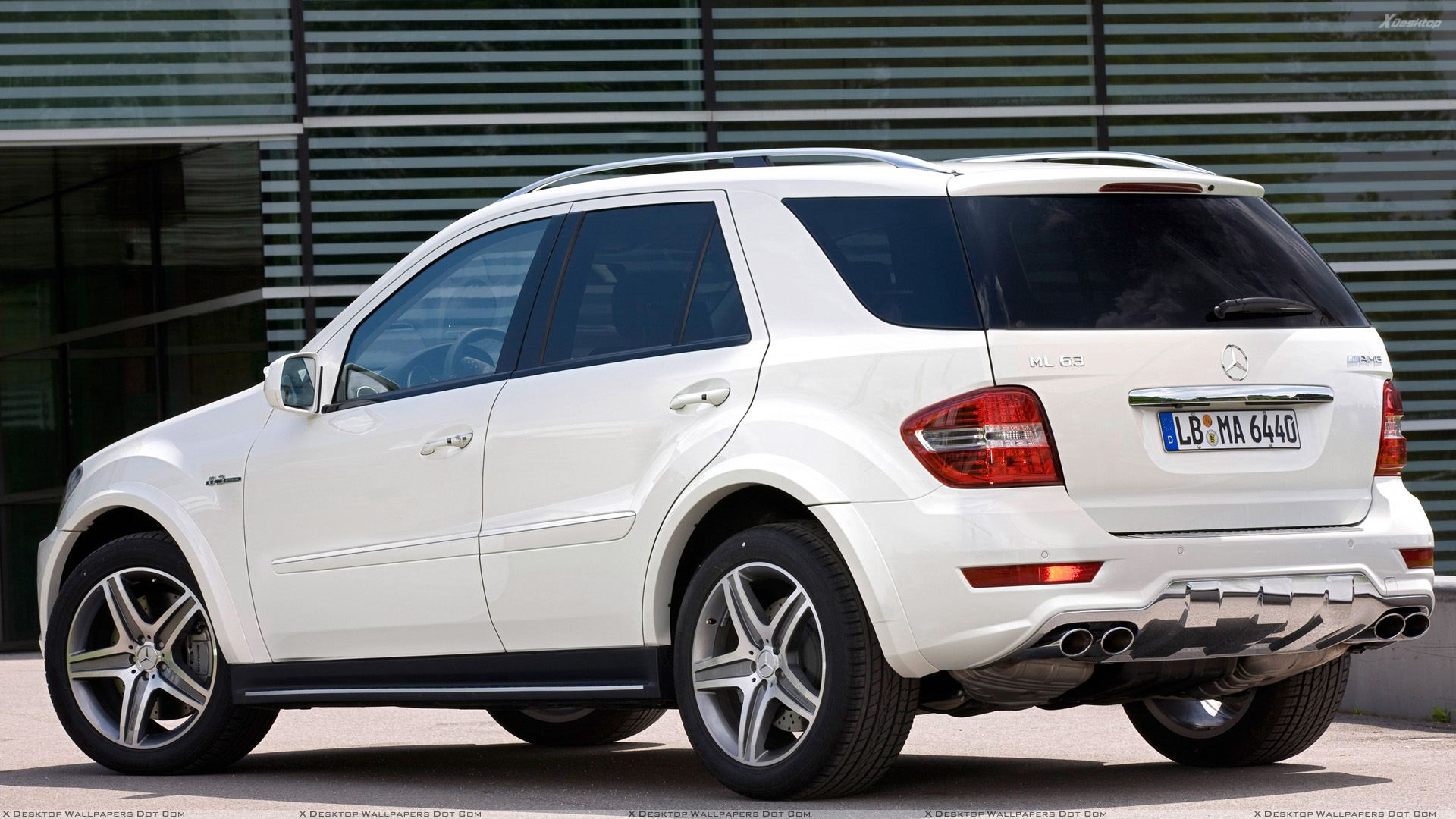 Mercedes-Benz Ml63 Amg Wallpapers