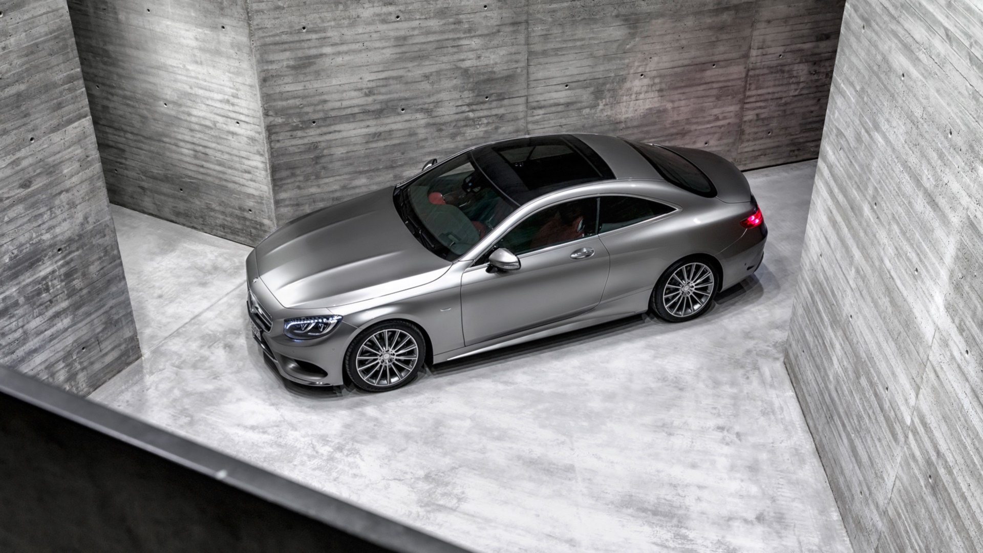 Mercedes-Benz S-Class Coupe Wallpapers