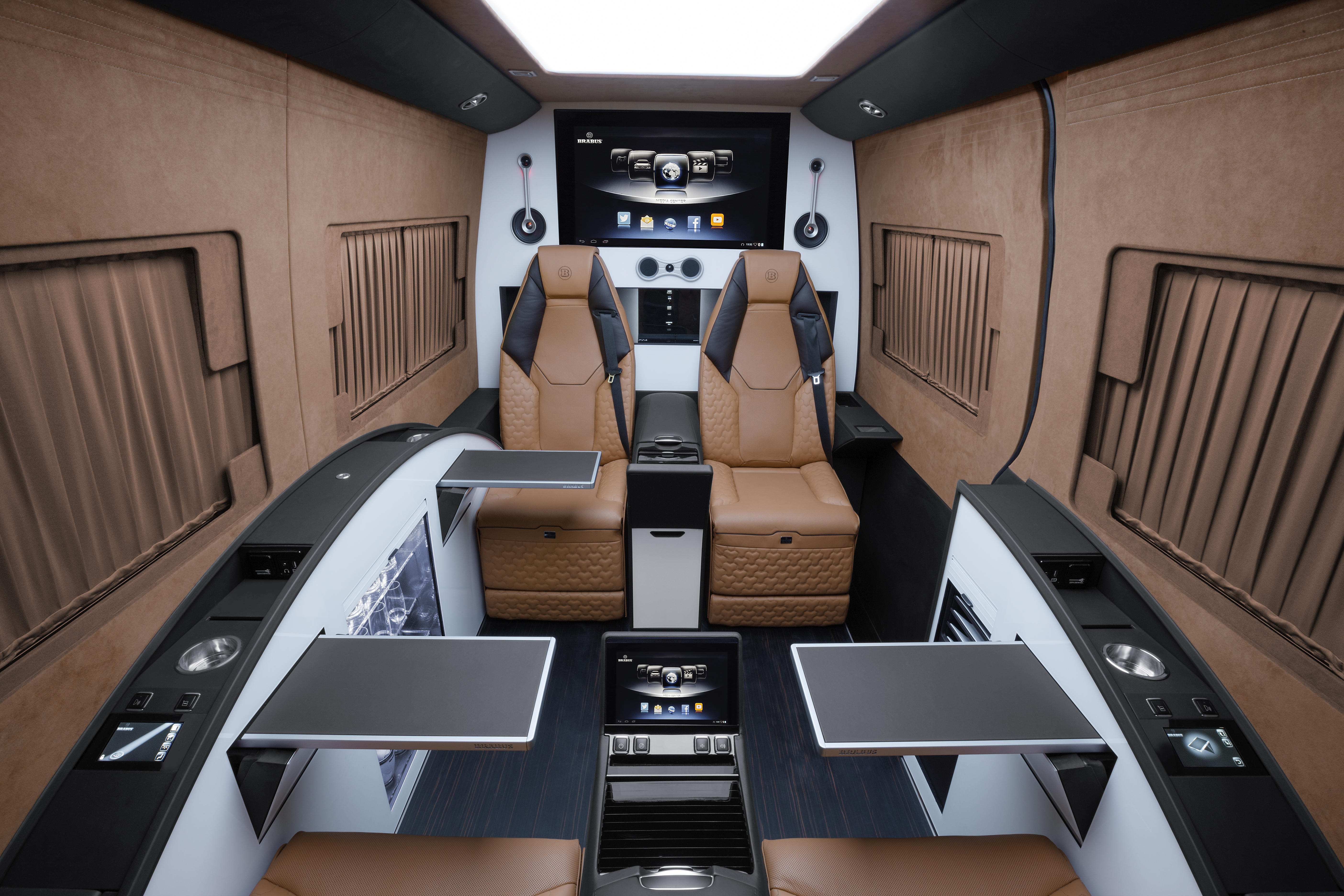 Mercedes-Benz Sprinter Wallpapers