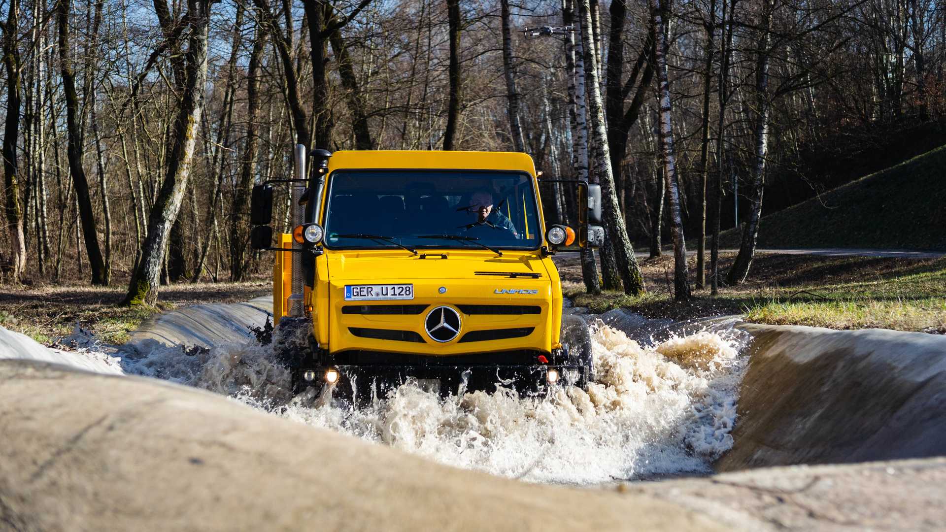 Mercedes-Benz Unimog Wallpapers