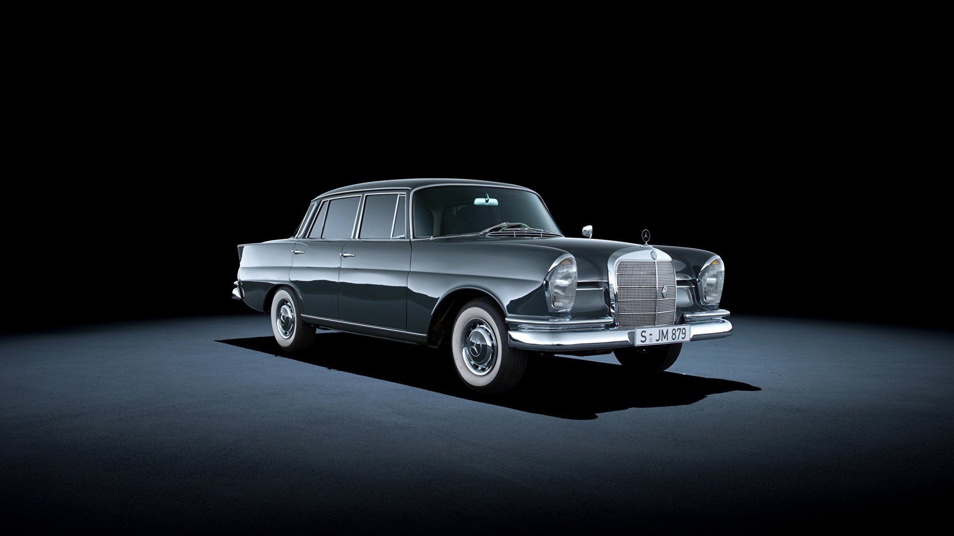 Mercedes-Benz W111 Wallpapers