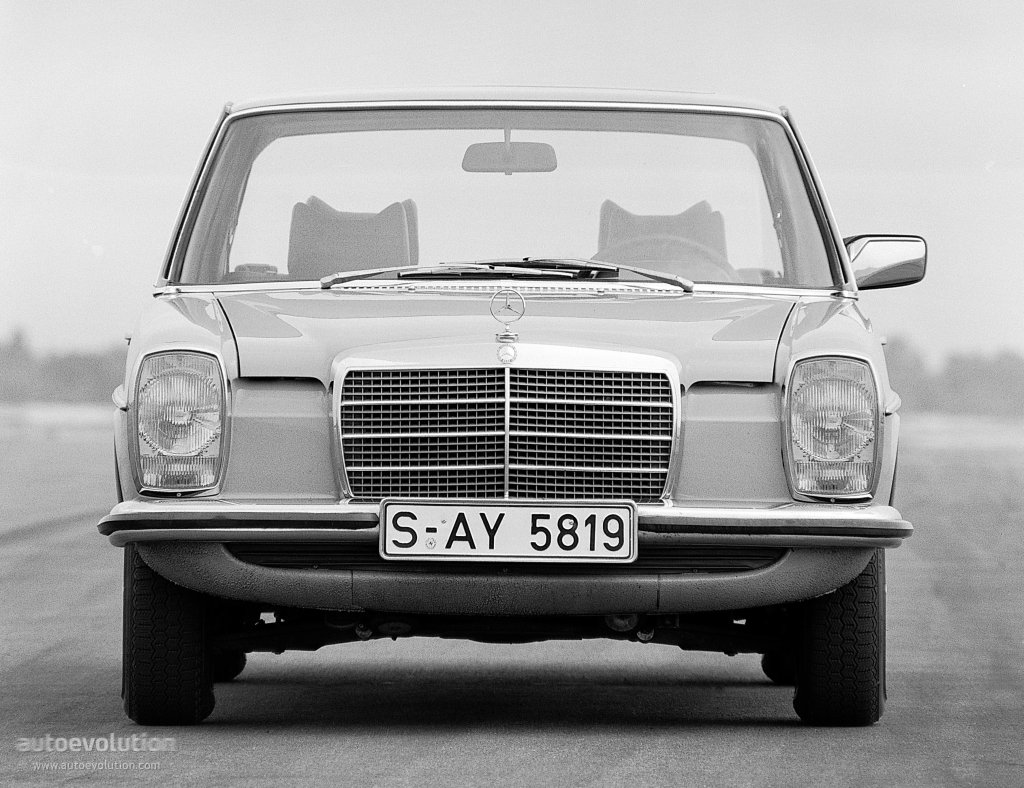 Mercedes-Benz W114 Wallpapers