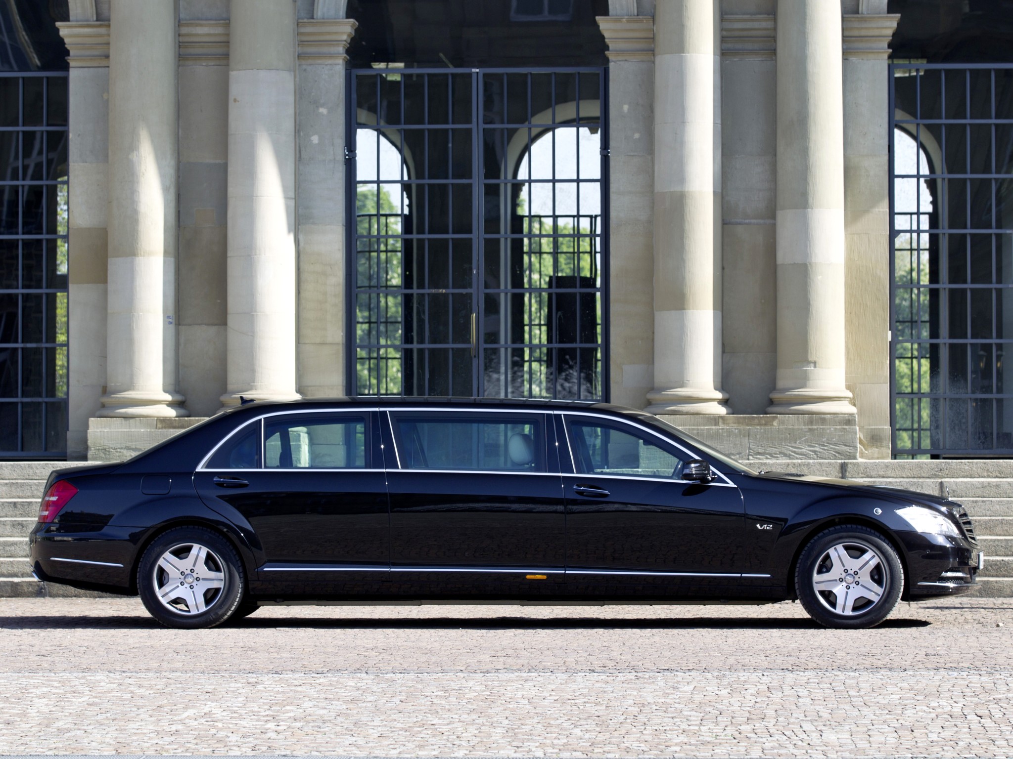 Mercedes-Maybach S600 Pullman Wallpapers