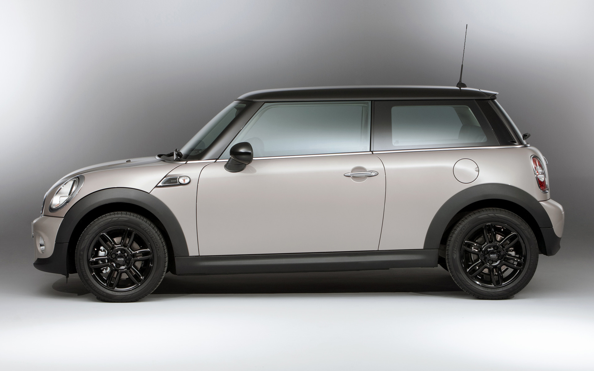 Mini Cooper Baker Street Wallpapers