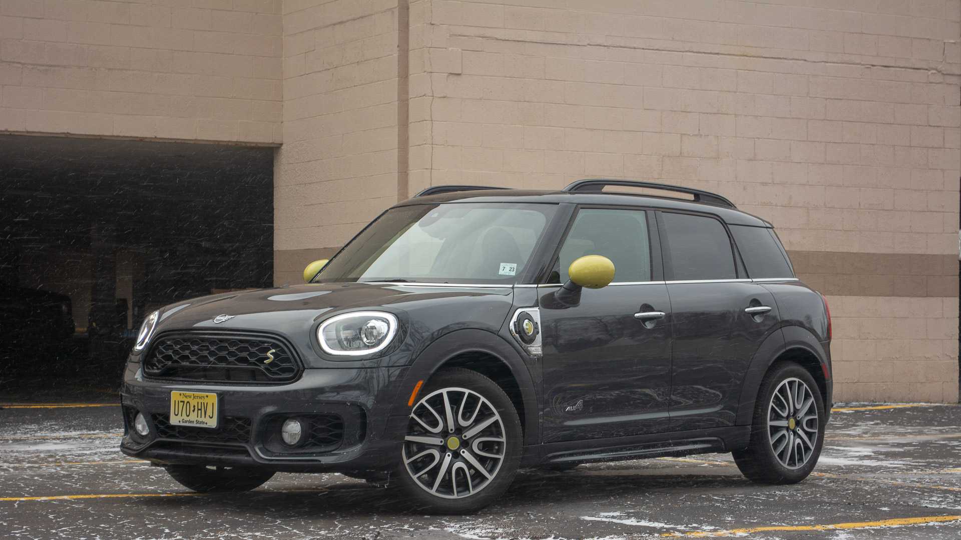 Mini Countryman All4 Wallpapers