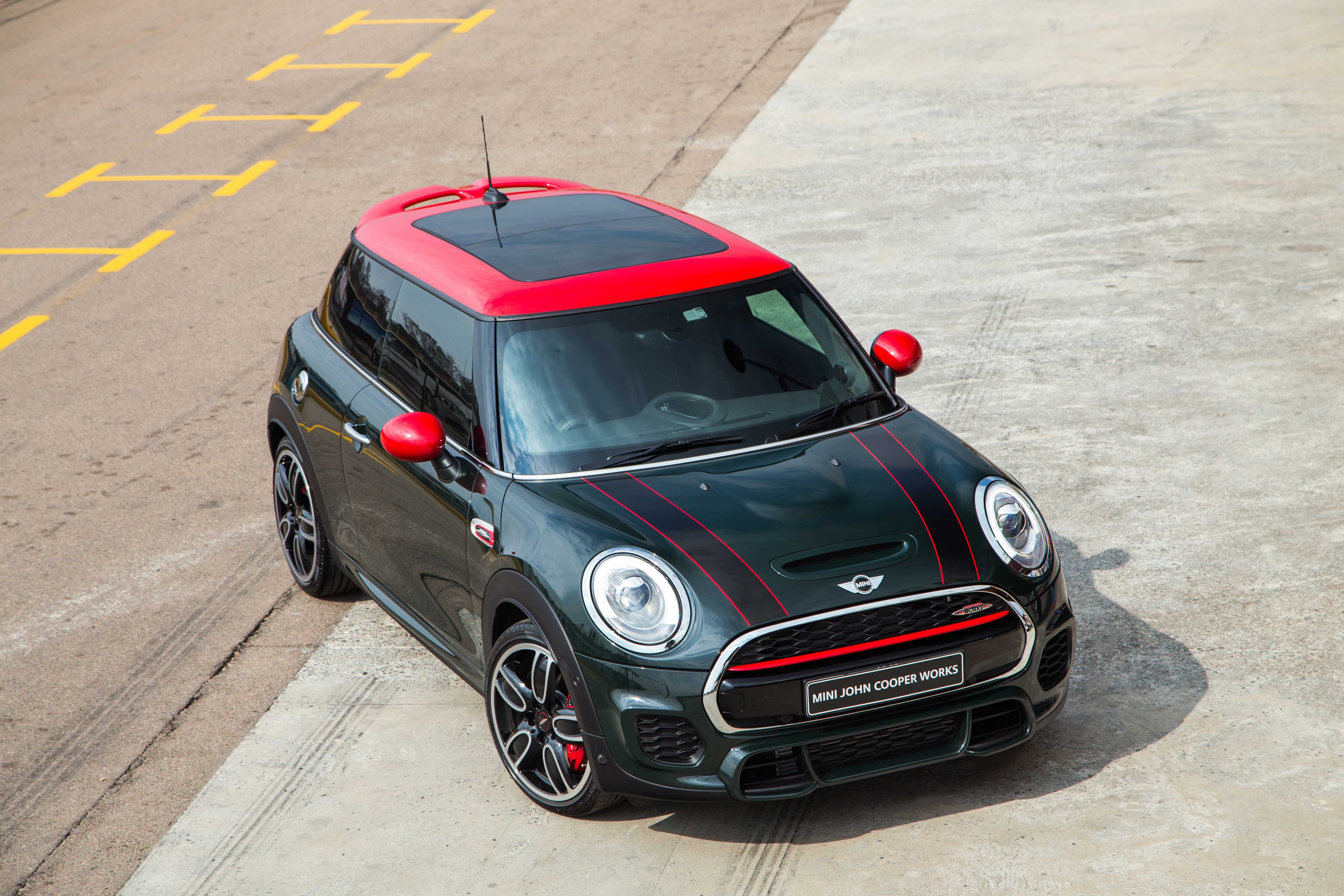 Mini John Cooper Works Wallpapers