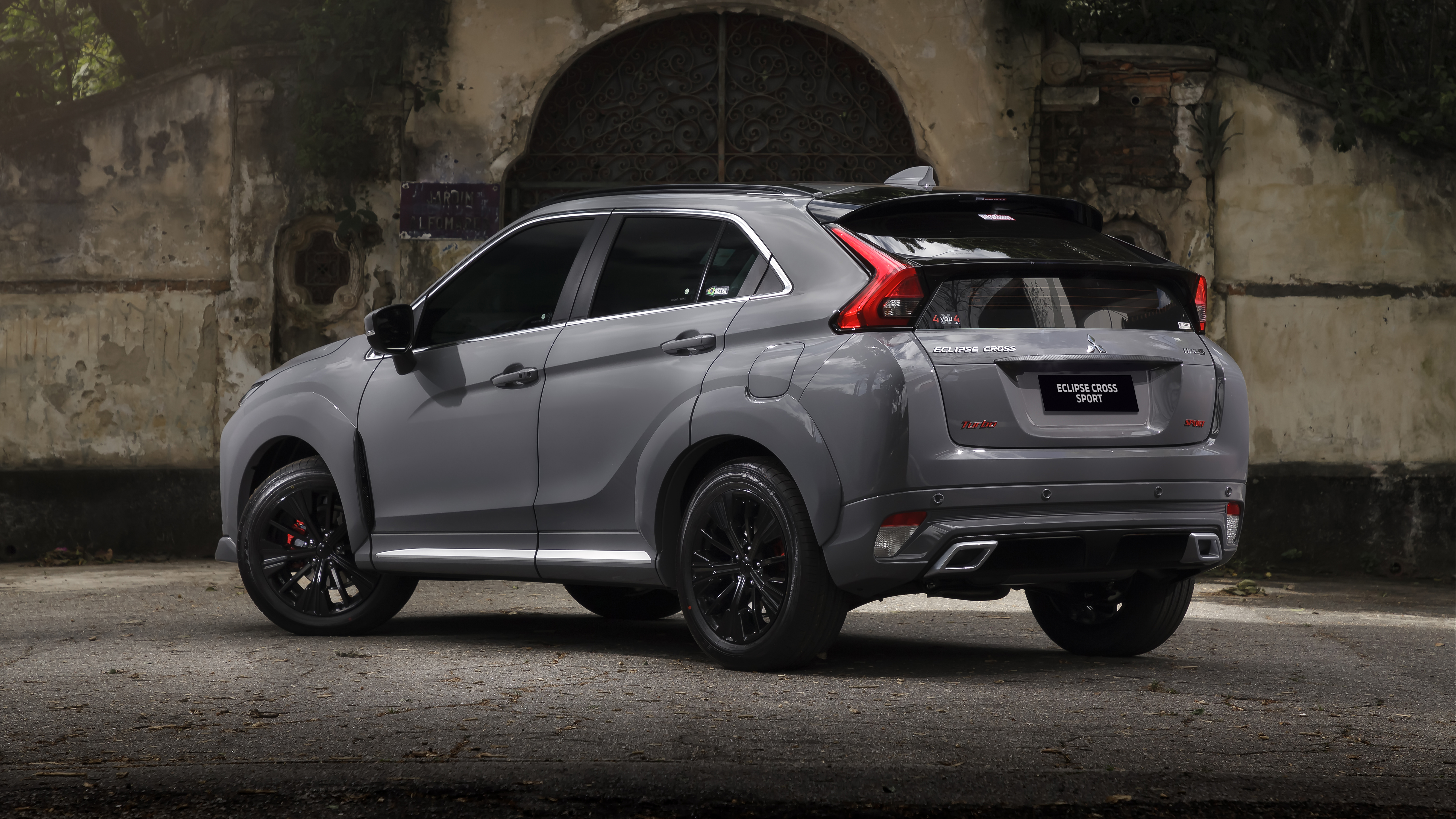 Mitsubishi Eclipse Cross Wallpapers