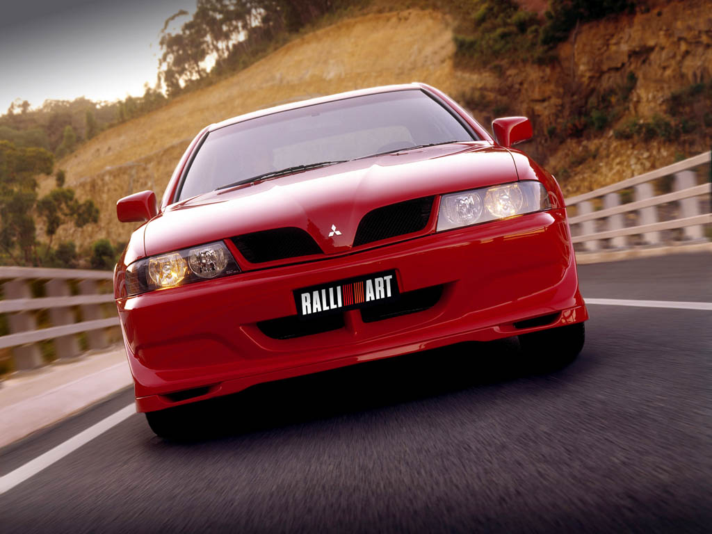 Mitsubishi Magna Wallpapers