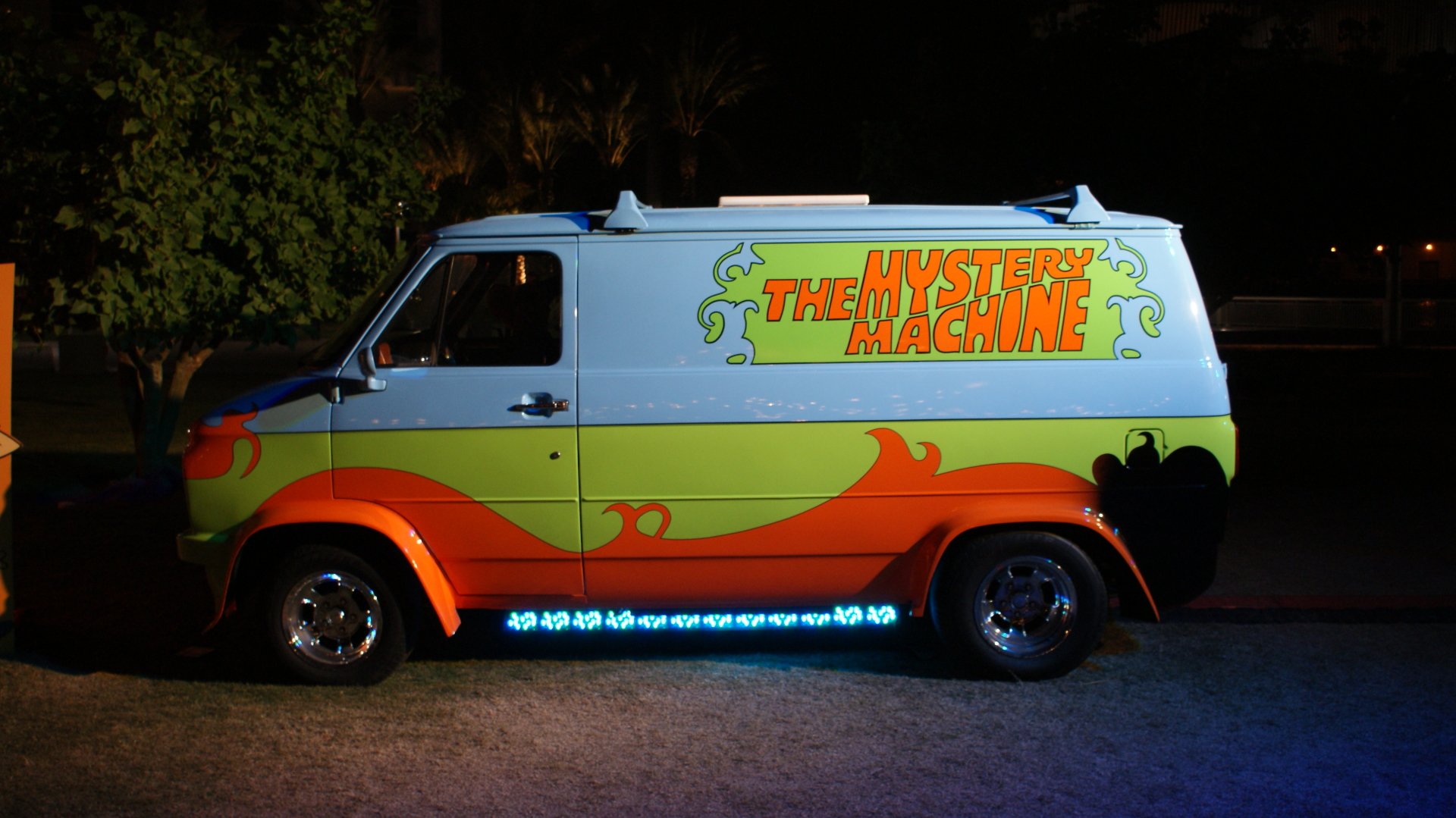 Mystery Machine Wallpapers