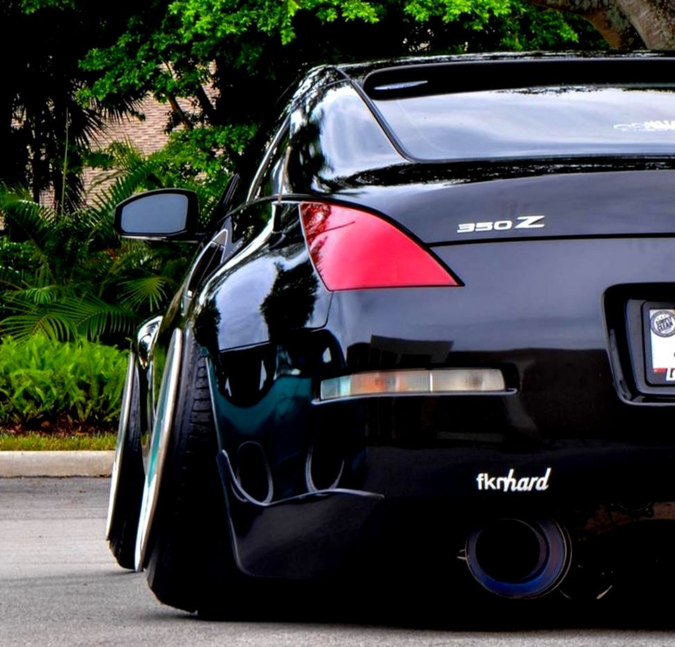 Nissan 350Z Iphone Wallpapers