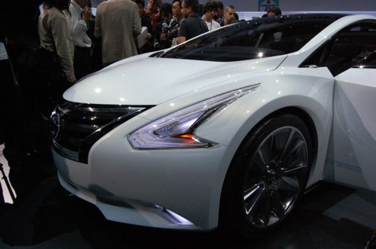 Nissan Ellure Concept Wallpapers