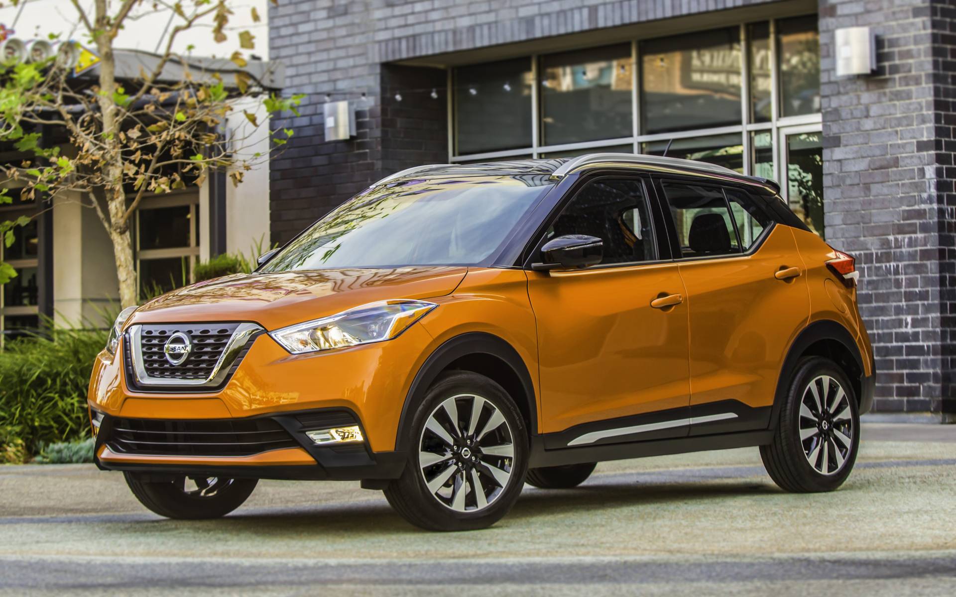 Nissan Kicks Wallpapers