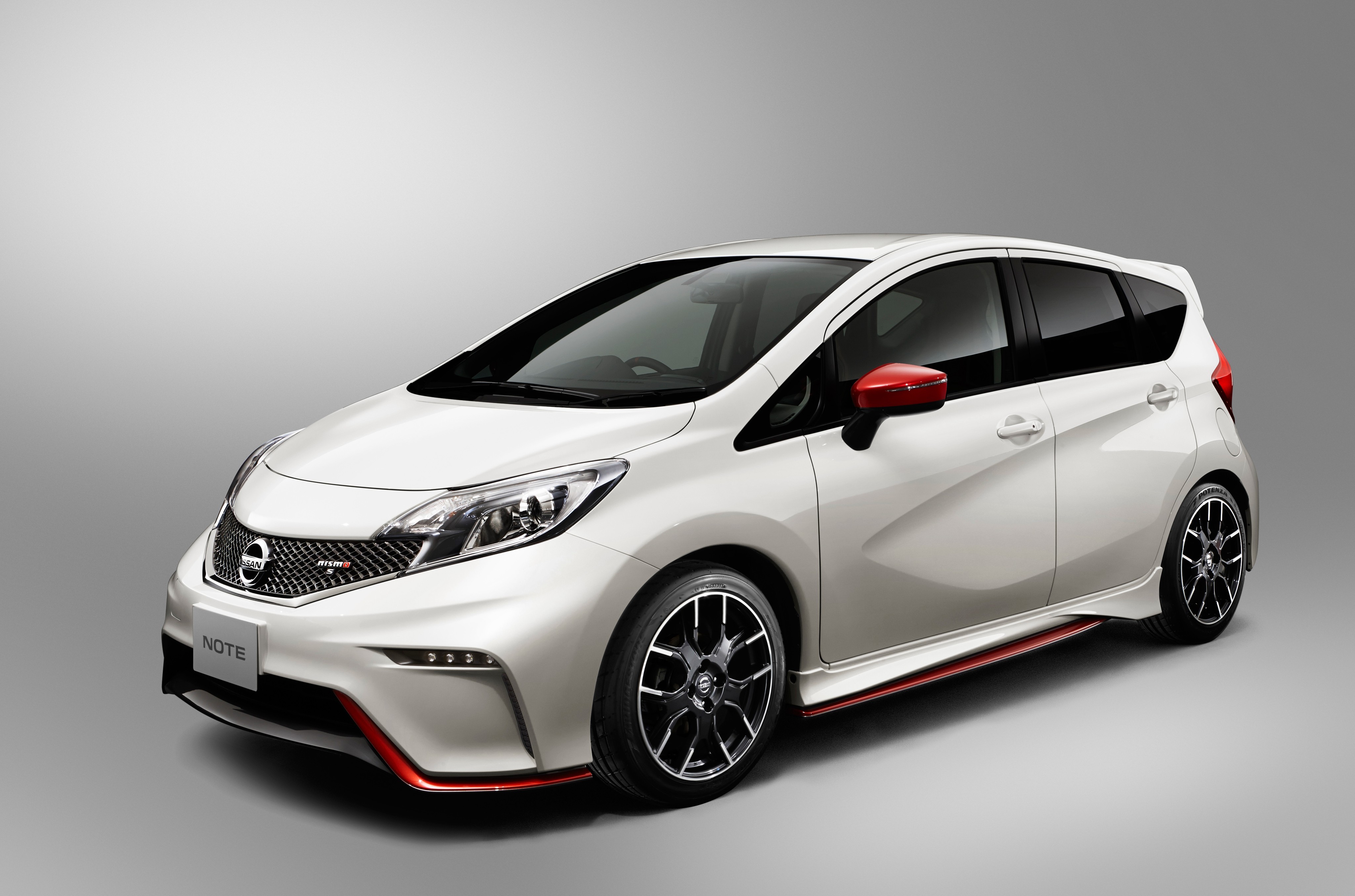 Nissan Nismo S Note Wallpapers