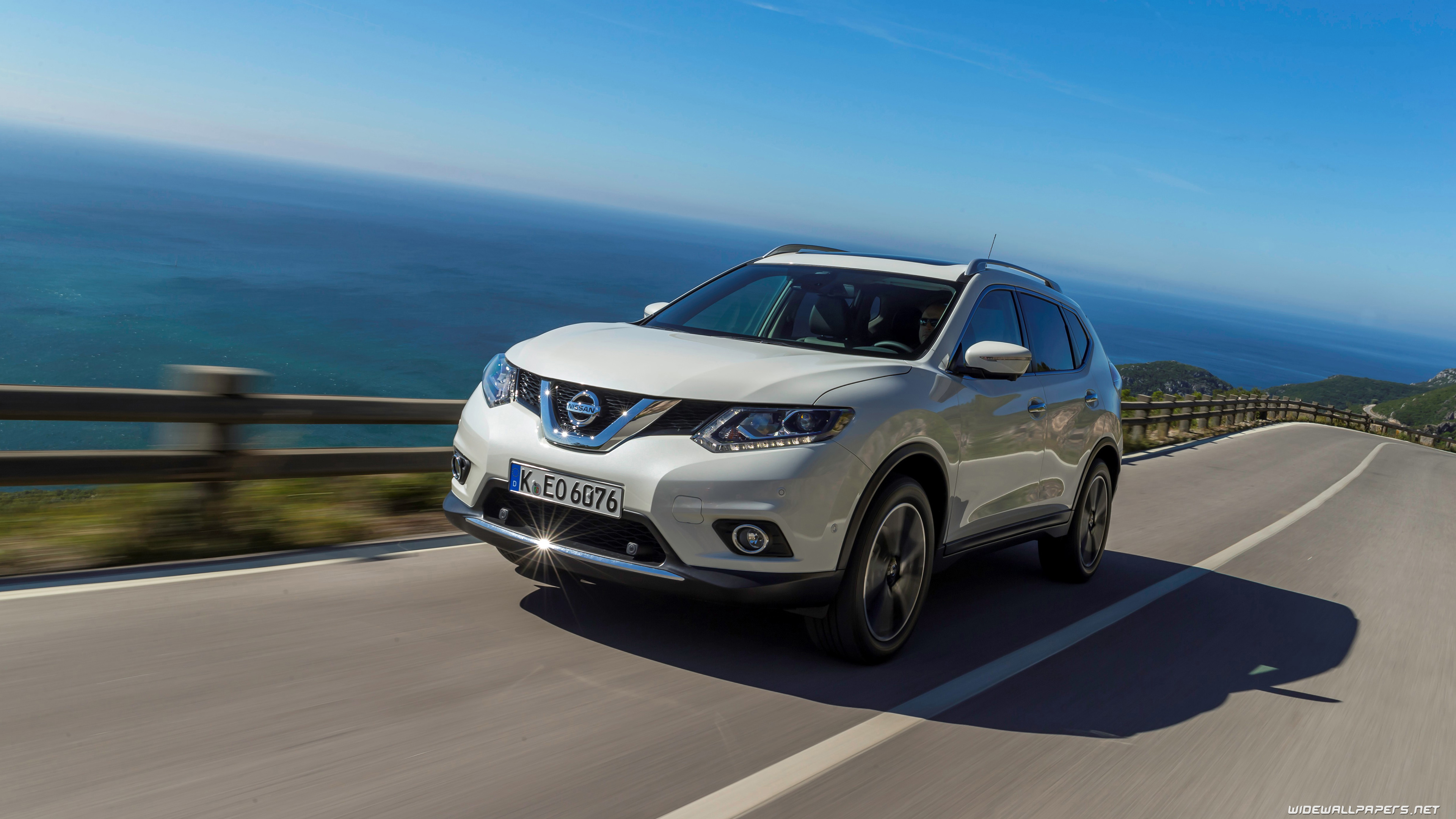 Nissan X-Trail Wallpapers