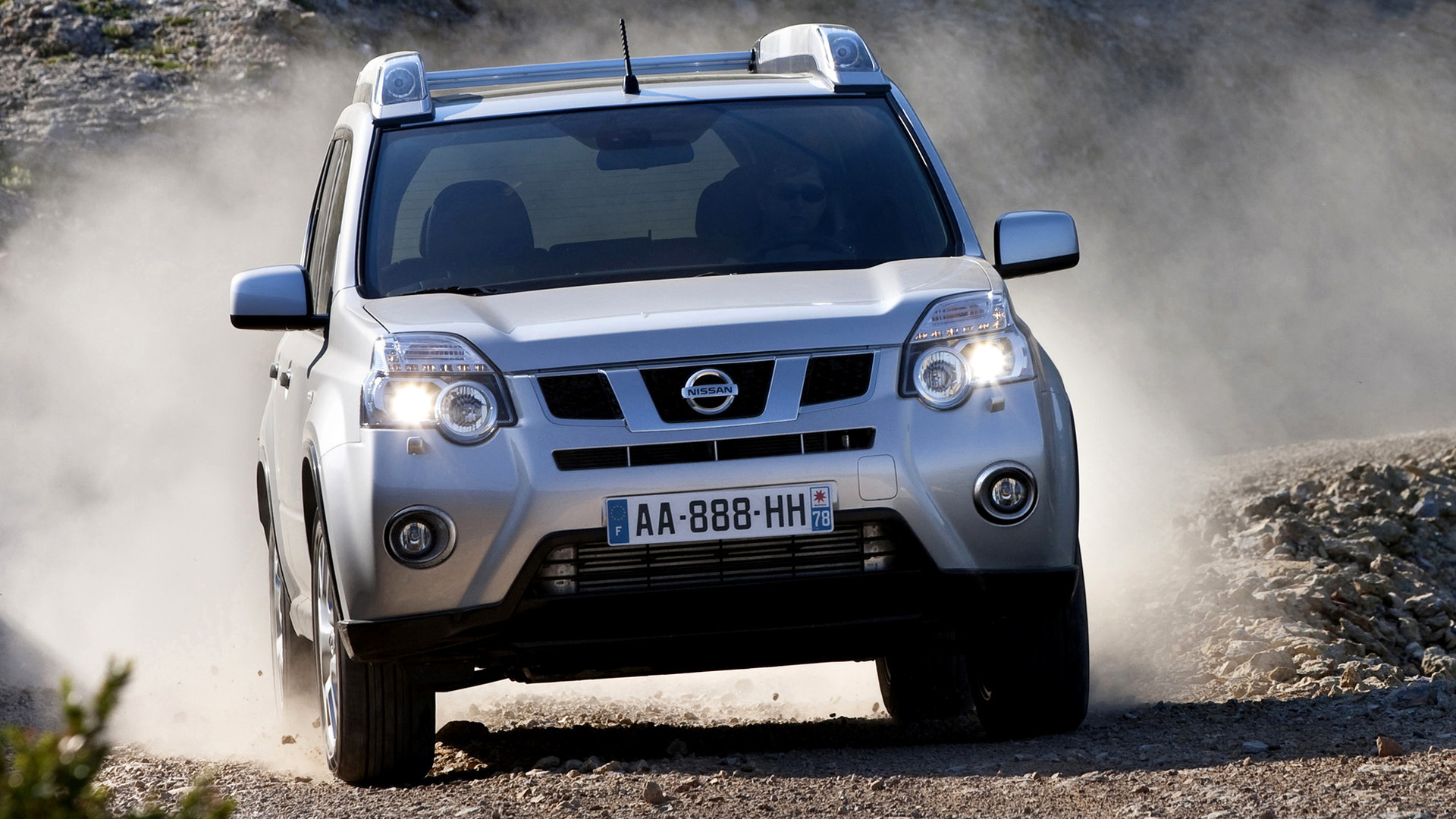 Nissan X-Trail Wallpapers