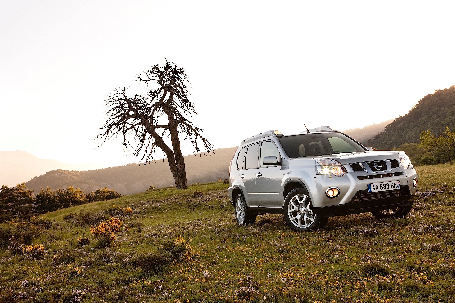 Nissan X-Trail Wallpapers