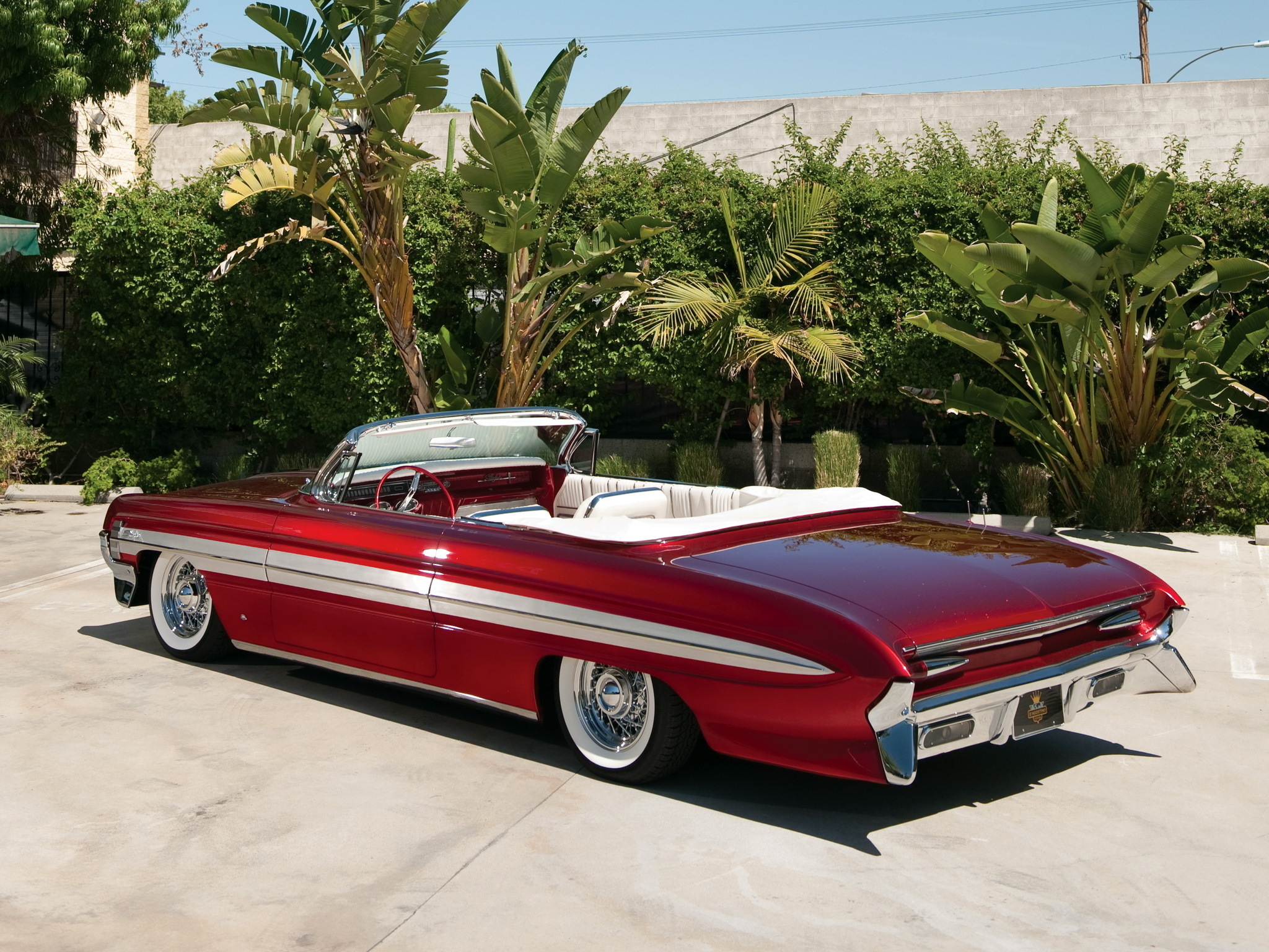 Oldsmobile Starfire Convertible Wallpapers