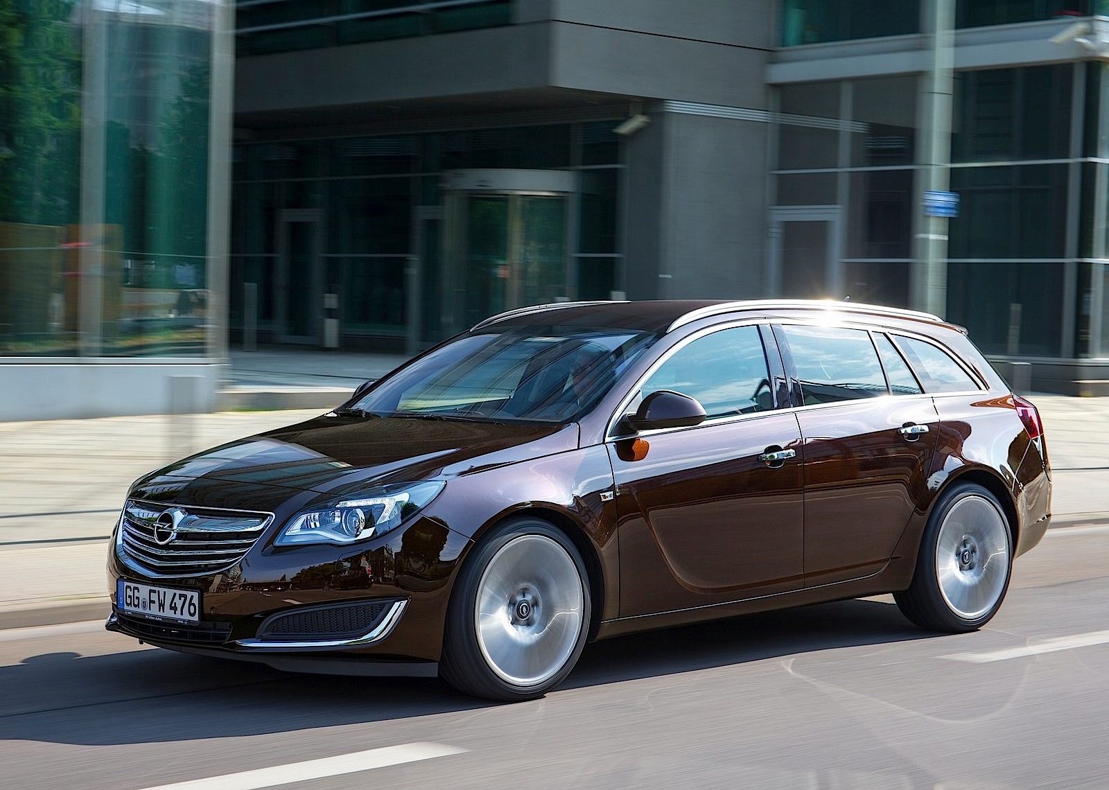 Opel Insignia Turbo D Sports Tourer Wallpapers