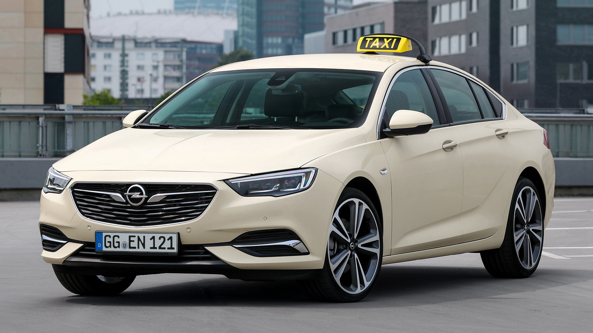 Opel Insignia Turbo D Sports Tourer Wallpapers