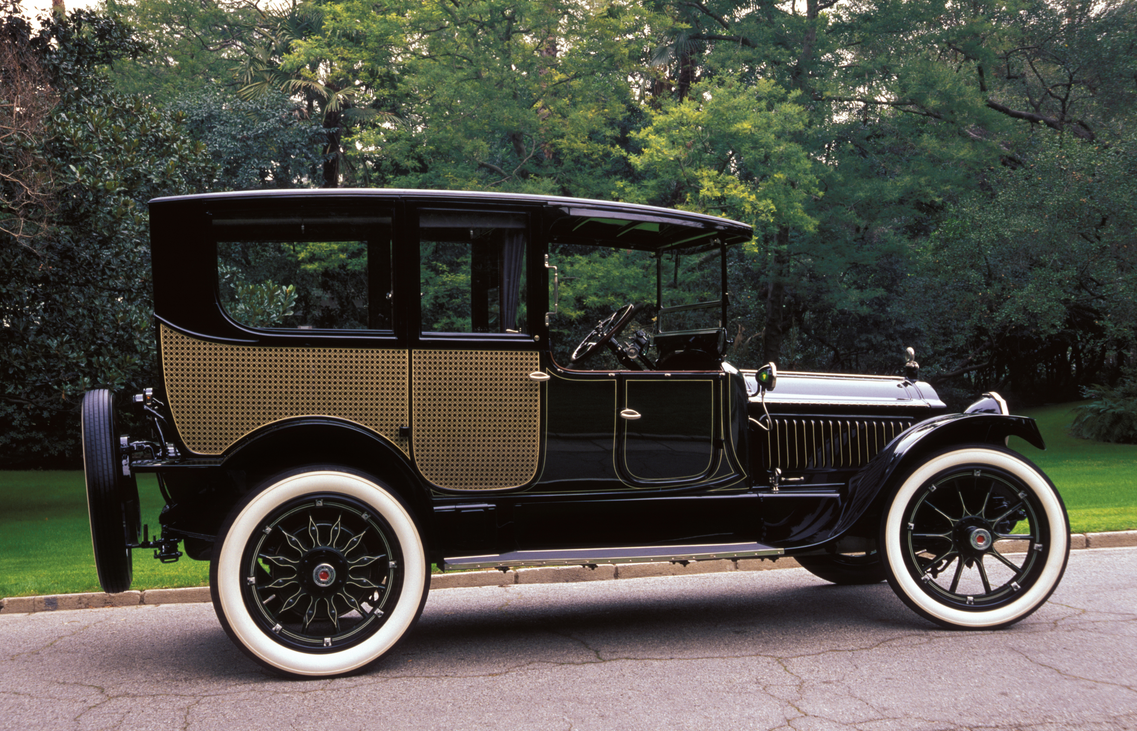 Packard Twin Six Touring Wallpapers